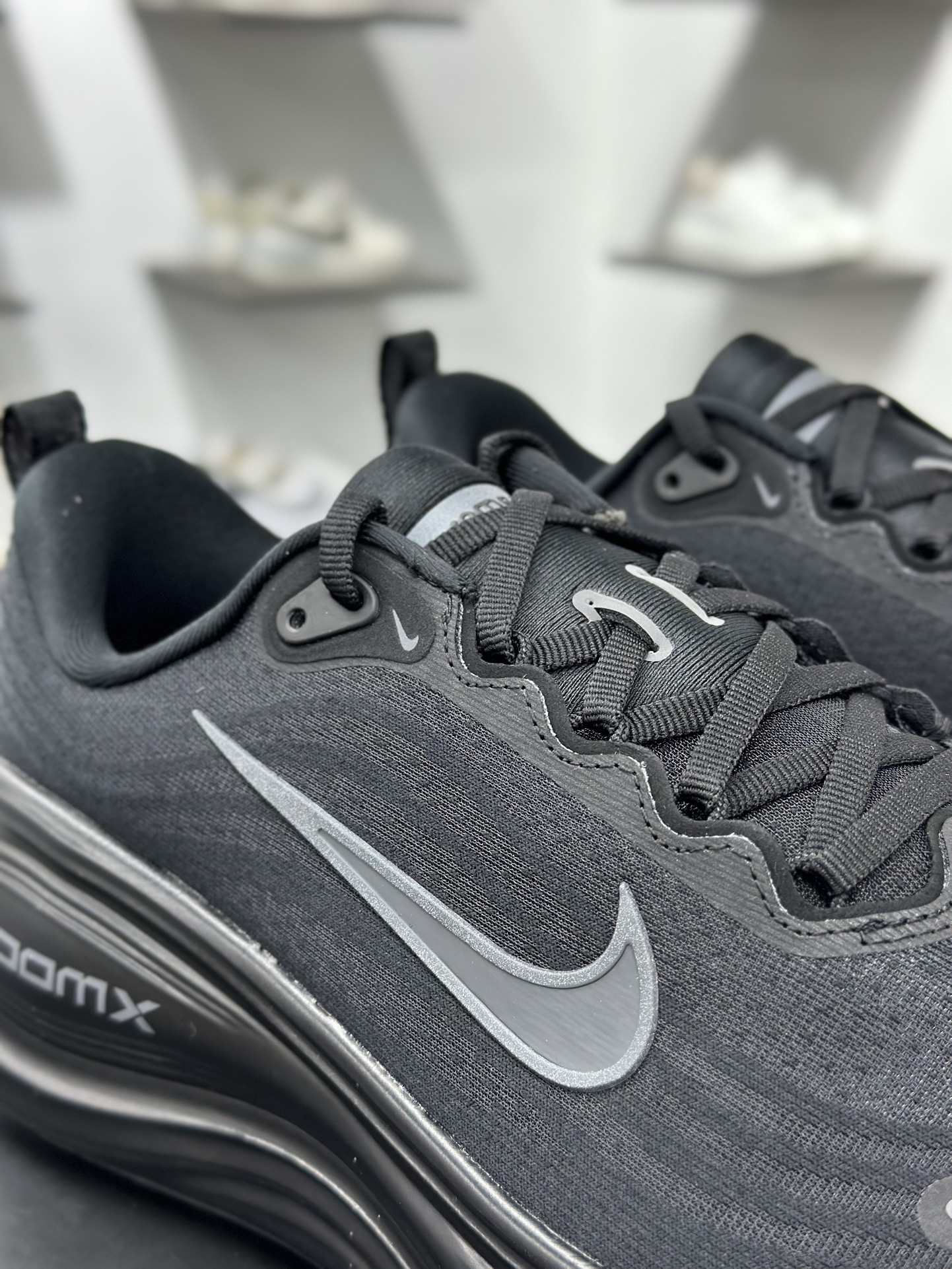 200 NK Vomero Plus 网面透气跑步鞋 HV8150-003-Chinese UA Cheap High Quatity Brand Clothes Bags handbags Sneakers wholesale wholesaler seller from China Factory suppliers Fashion Clothing Shoes best Quality Beautiful Price 200 NK Vomero Plus 网面透气跑步鞋 HV8150-003