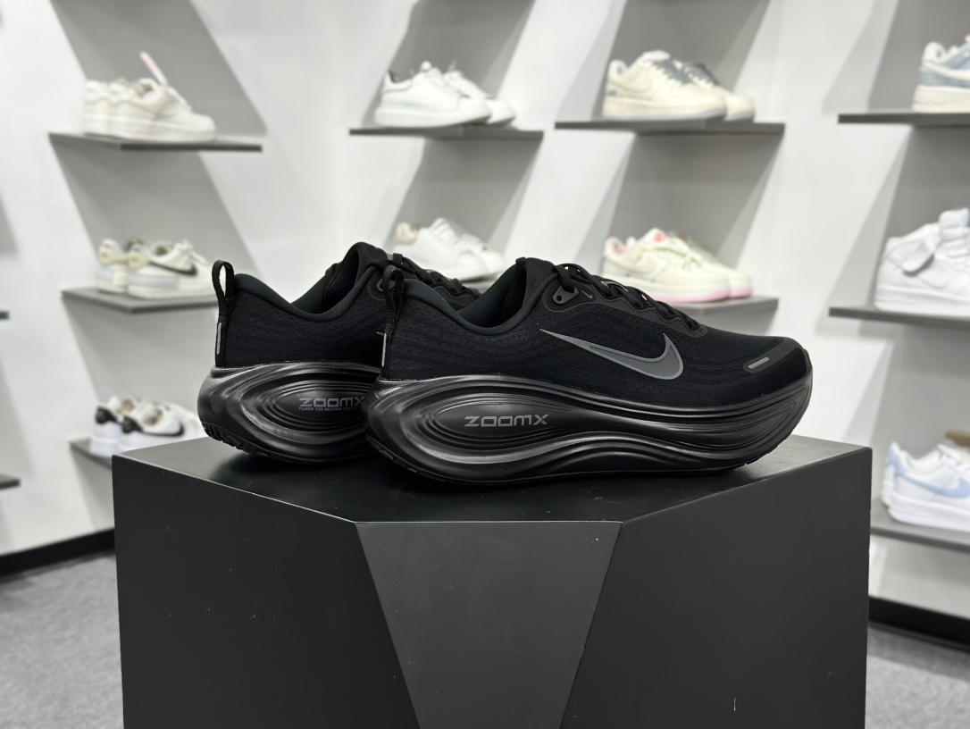 200 NK Vomero Plus 网面透气跑步鞋 HV8150-003-Chinese UA Cheap High Quatity Brand Clothes Bags handbags Sneakers wholesale wholesaler seller from China Factory suppliers Fashion Clothing Shoes best Quality Beautiful Price 200 NK Vomero Plus 网面透气跑步鞋 HV8150-003