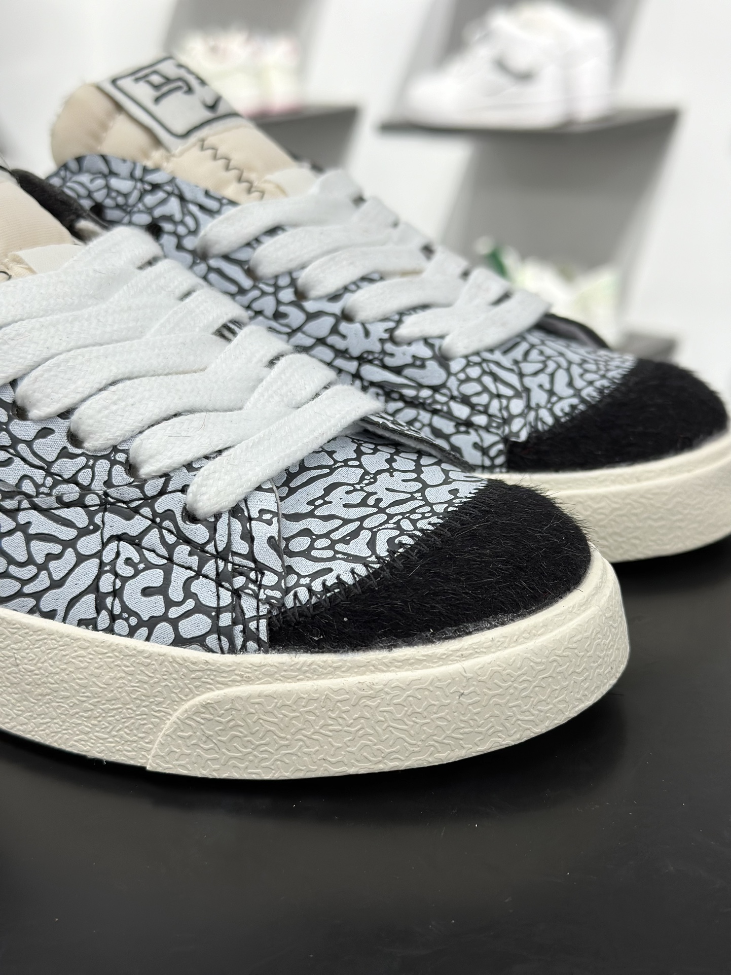 NK Blazer Low 77 JUMBO 复古经典开拓者 马年限定 DQ1471-131