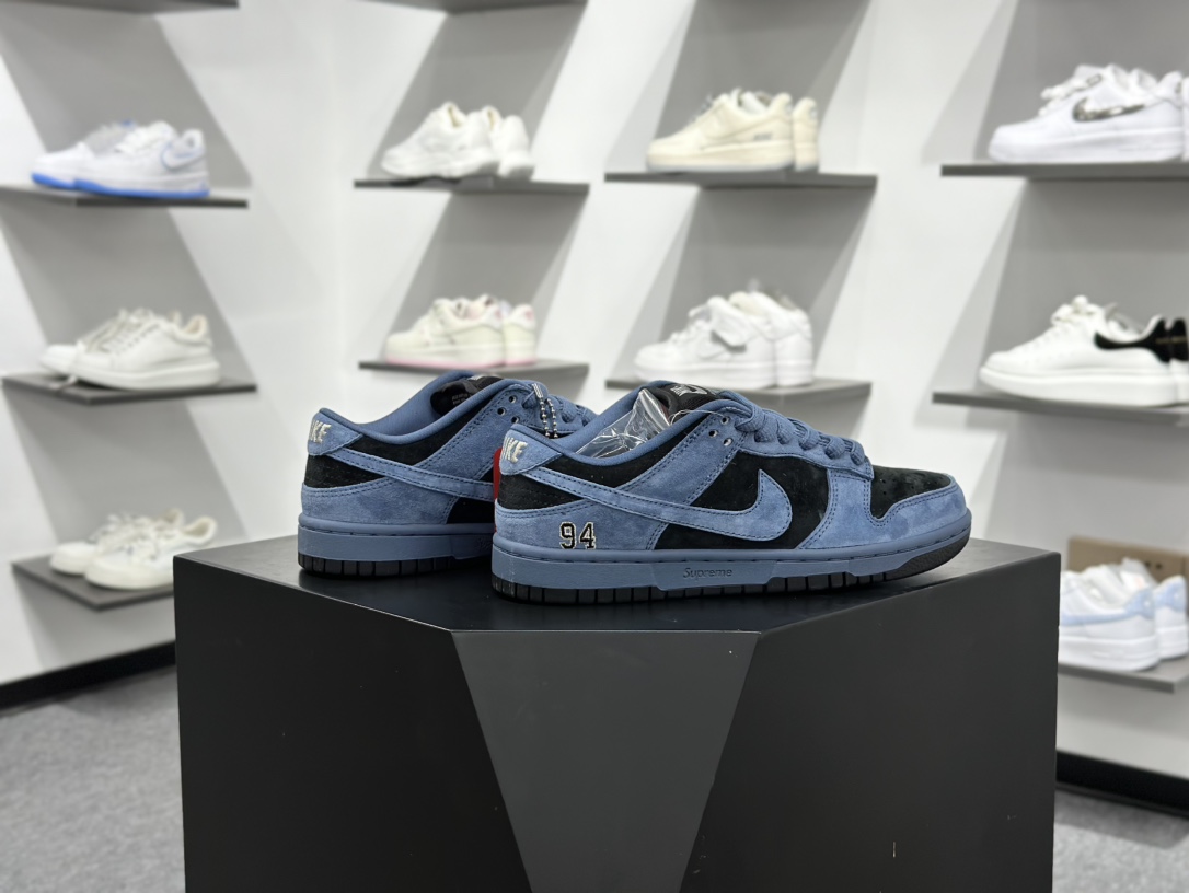 Supreme x NK Dunk Low SUP 联名款 低帮休闲滑板鞋 HQ8487-400