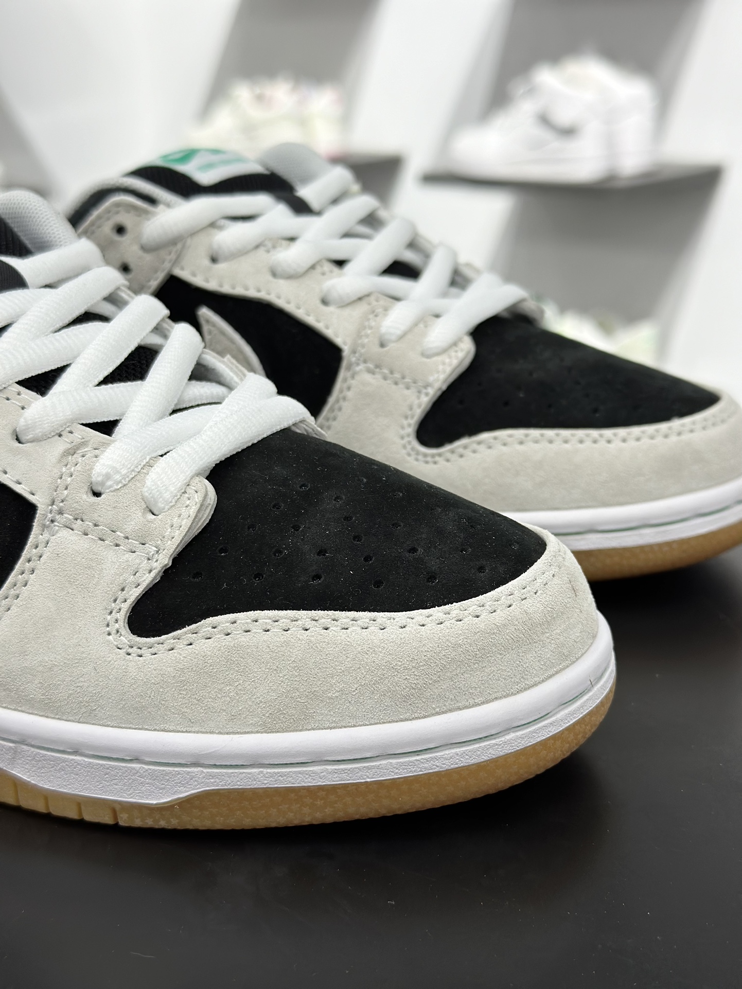 NIKE SB DUNK LOW PRO Dunk SB顾名思义 HF3704-001