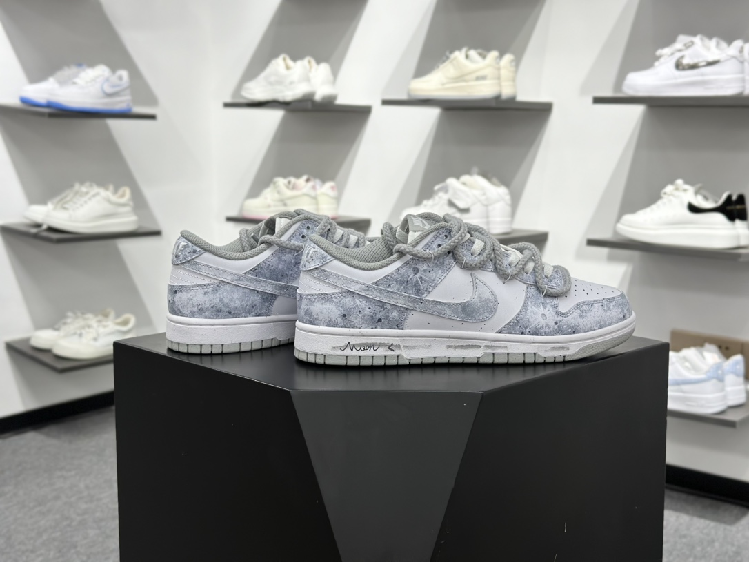 Nike SB Dunk Low 永夜星河 灰白 DD1873-113-莆田鞋,莆田鞋货源,高仿鞋,高仿鞋货源,安福档口,莆田高仿鞋,莆田鞋批发,高仿鞋批发,莆田高仿运动鞋,高仿运动鞋,莆田运动鞋 Nike SB Dunk Low 永夜星河 灰白 DD1873-113