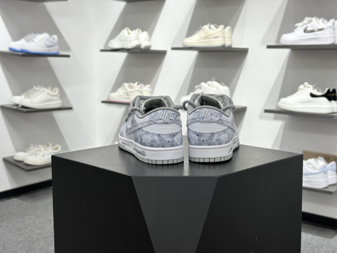Nike SB Dunk Low 永夜星河 灰白 DD1873-113-莆田鞋,莆田鞋货源,高仿鞋,高仿鞋货源,安福档口,莆田高仿鞋,莆田鞋批发,高仿鞋批发,莆田高仿运动鞋,高仿运动鞋,莆田运动鞋 Nike SB Dunk Low 永夜星河 灰白 DD1873-113