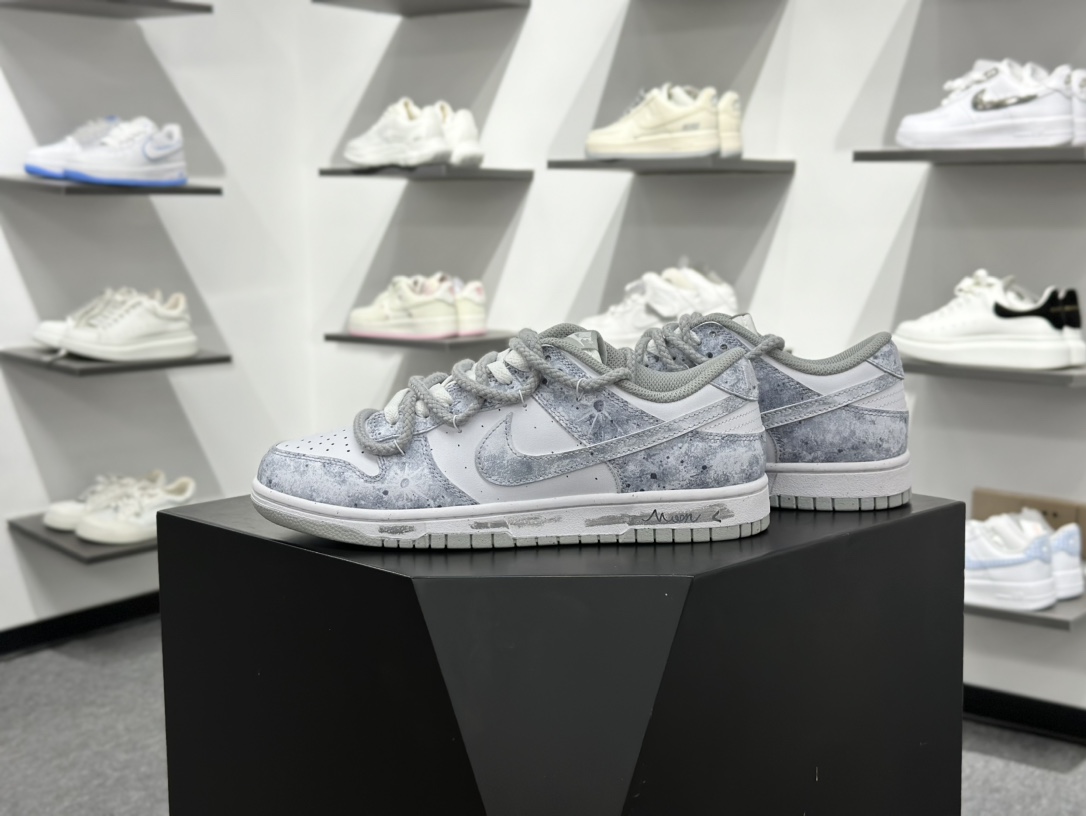Nike SB Dunk Low 永夜星河 灰白 DD1873-113-莆田鞋,莆田鞋货源,高仿鞋,高仿鞋货源,安福档口,莆田高仿鞋,莆田鞋批发,高仿鞋批发,莆田高仿运动鞋,高仿运动鞋,莆田运动鞋 Nike SB Dunk Low 永夜星河 灰白 DD1873-113