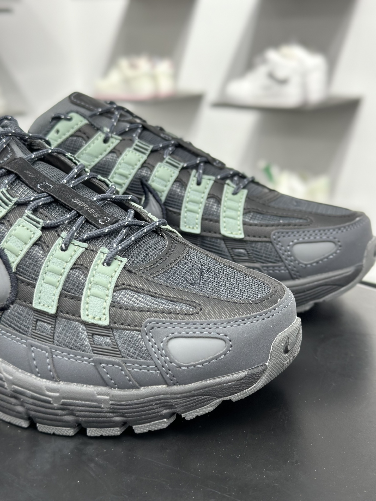 NK P-6000 复古老爹休闲运动鞋 黑灰绿 IM5997-060