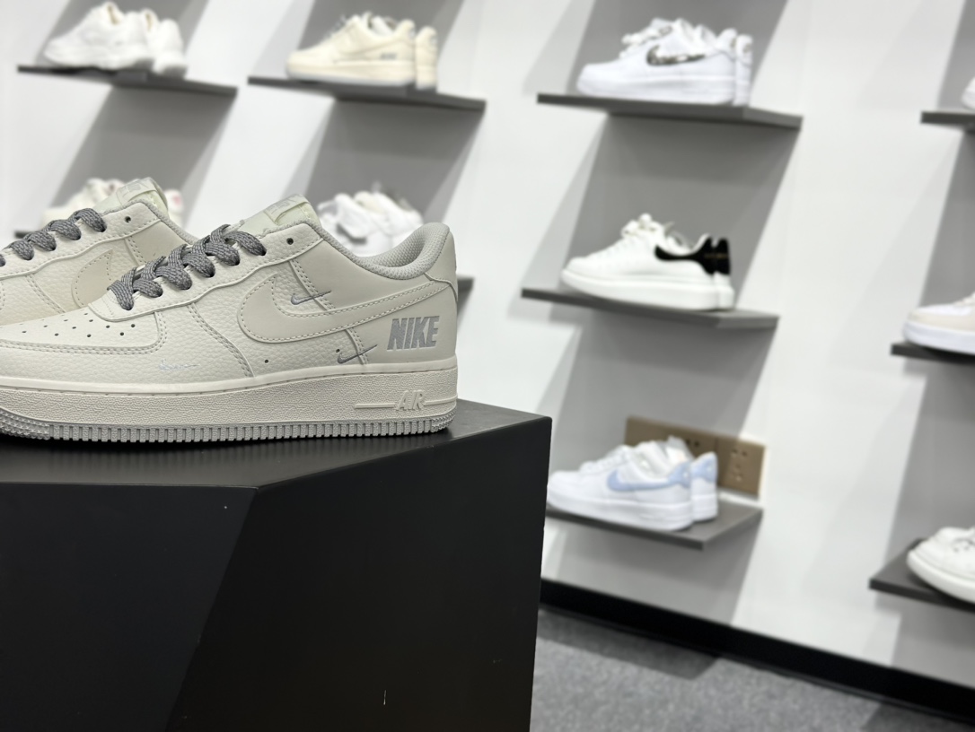耐克Nike Air Force 1’07 Low 空军一号经典低帮百搭休闲运动板鞋 GX3167-107-莆田鞋,莆田鞋货源,高仿鞋,高仿鞋货源,安福档口,莆田高仿鞋,莆田鞋批发,高仿鞋批发,莆田高仿运动鞋,高仿运动鞋,莆田运动鞋 耐克Nike Air Force 1’07 Low 空军一号经典低帮百搭休闲运动板鞋 GX3167-107