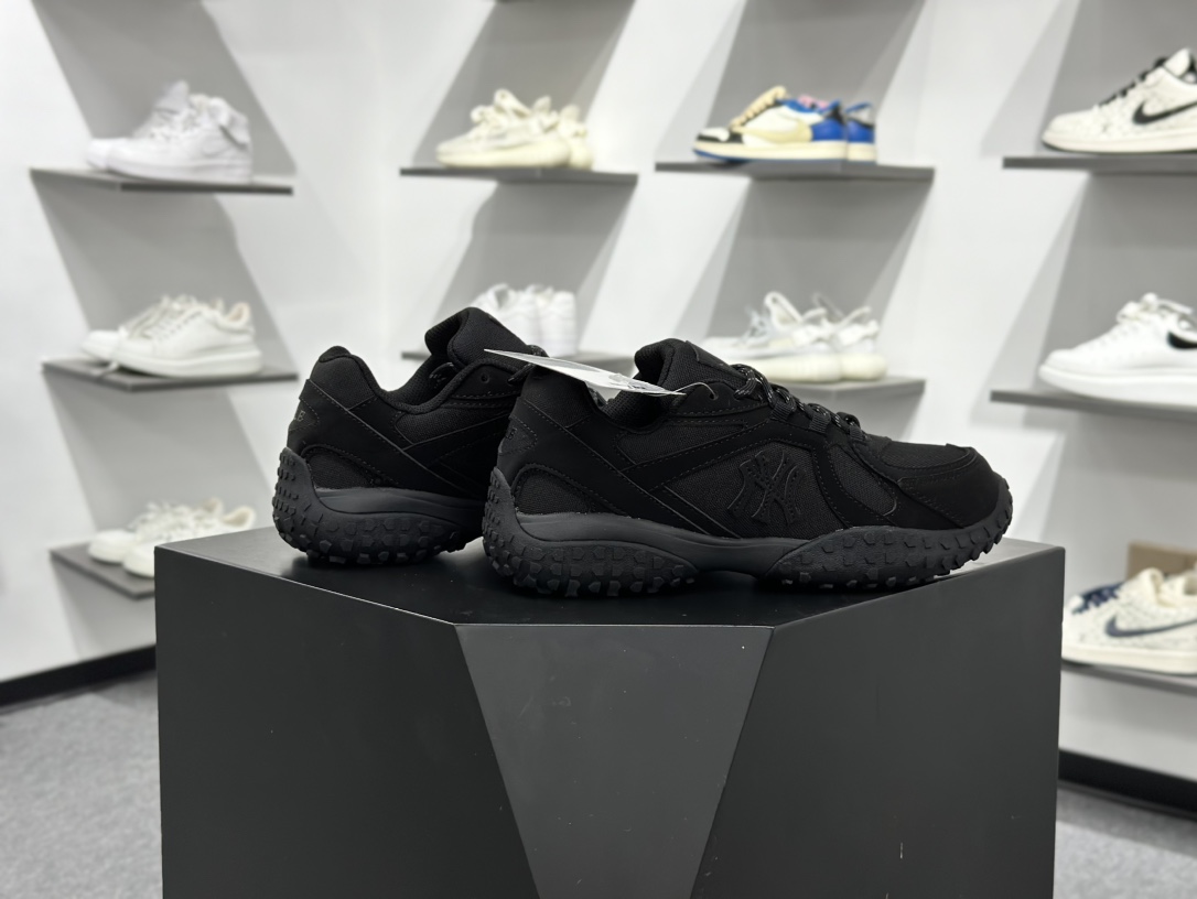 200 MLB TROPHY VINTAGE LT 纽约洋基队 潮流时尚厚底运动鞋 3ASXT051N818