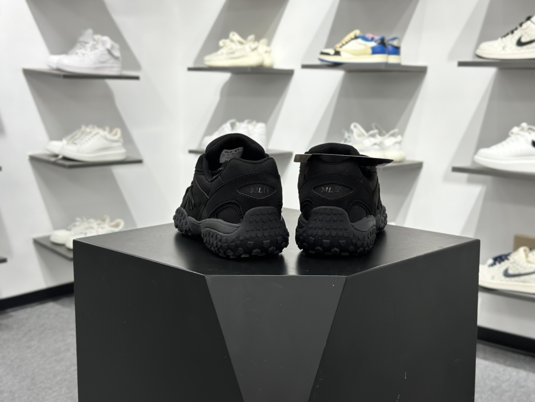 200 MLB TROPHY VINTAGE LT 纽约洋基队 潮流时尚厚底运动鞋 3ASXT051N818