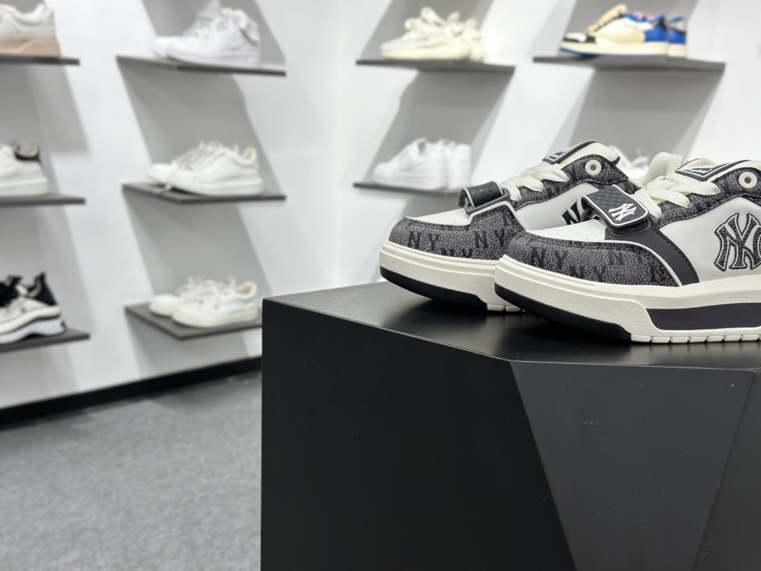 180 MLB TROPHY VINTAGE LT 纽约洋基队 潮流时尚厚底运动鞋