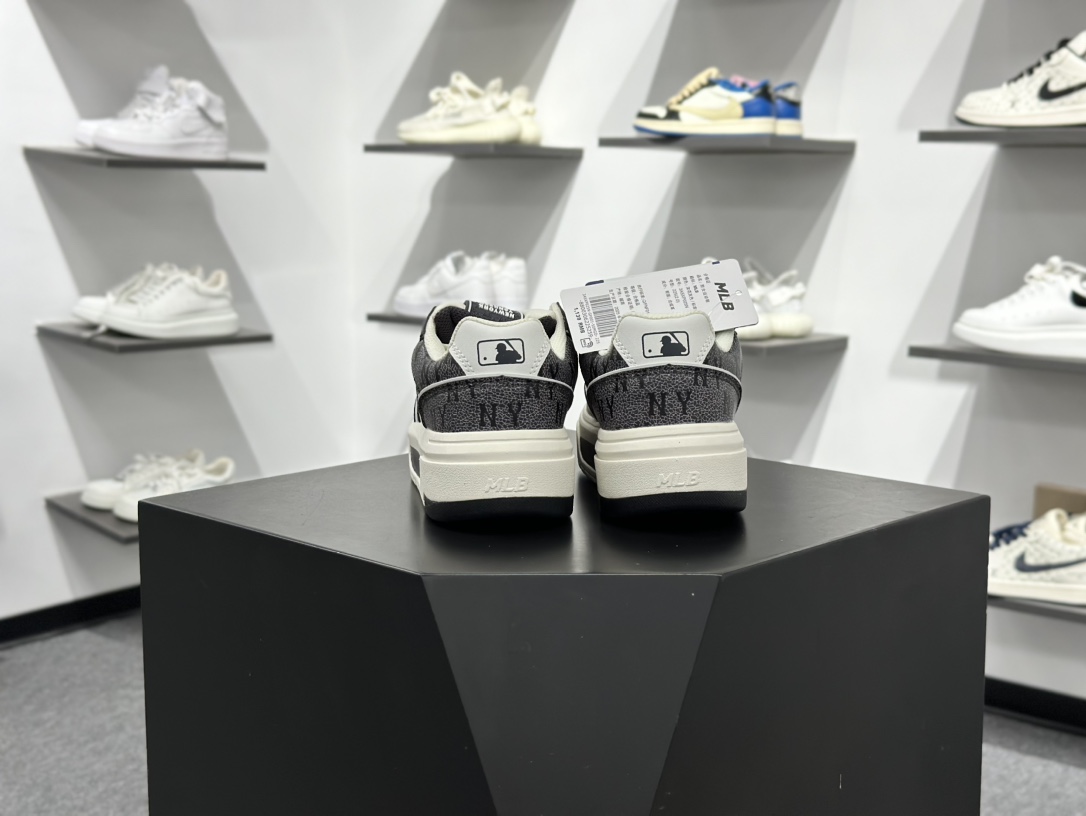 180 MLB TROPHY VINTAGE LT 纽约洋基队 潮流时尚厚底运动鞋