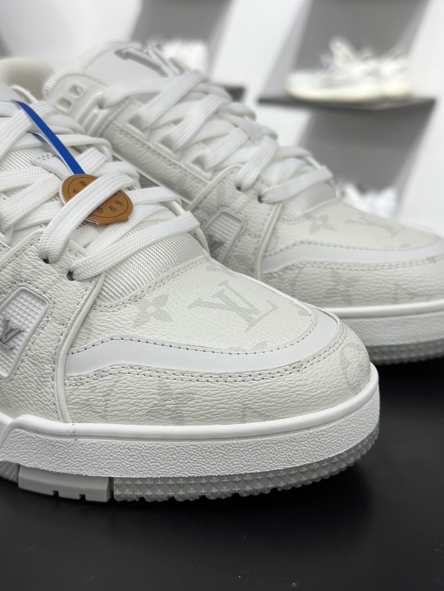 500 Louis vuitton Trainer Sneaker Low 路易威登 休闲运动文化百搭板鞋