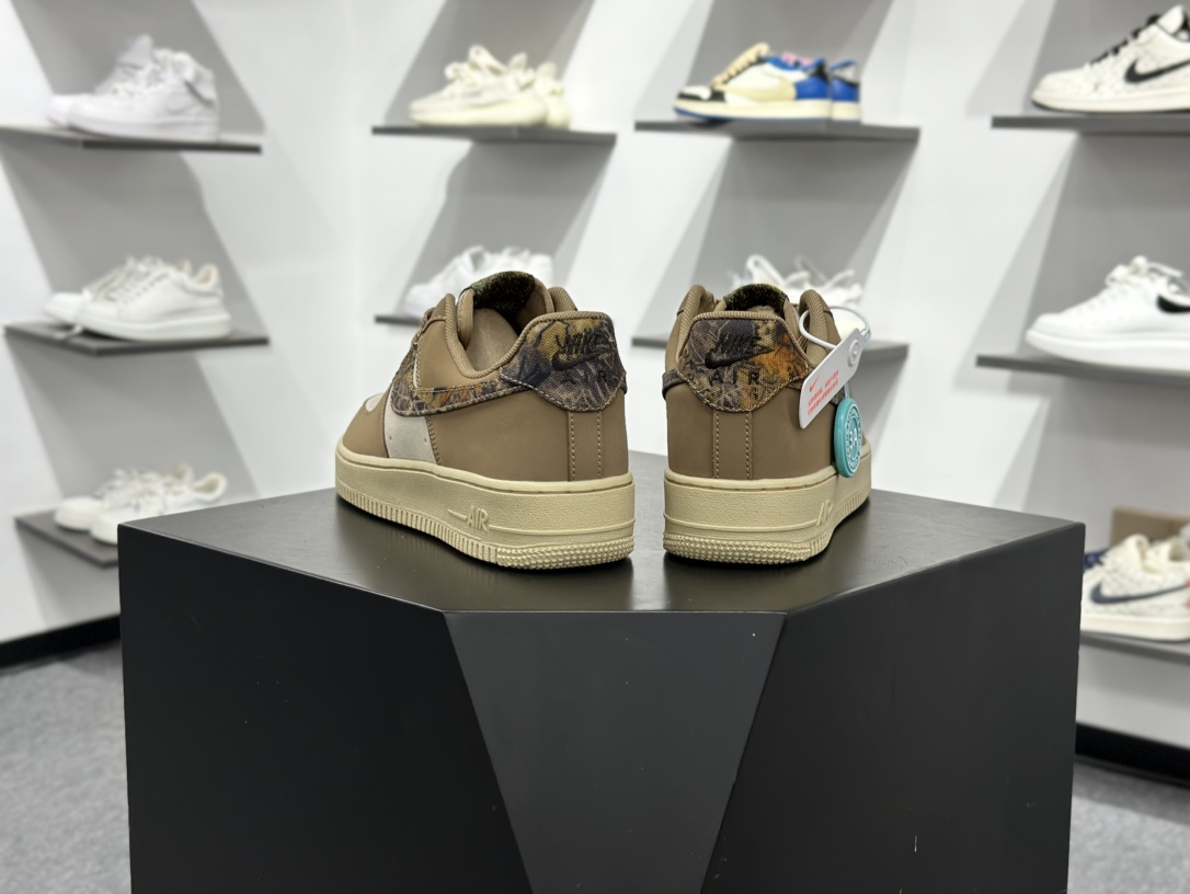 Nike AIR FORCE 1'07 IO9803-200