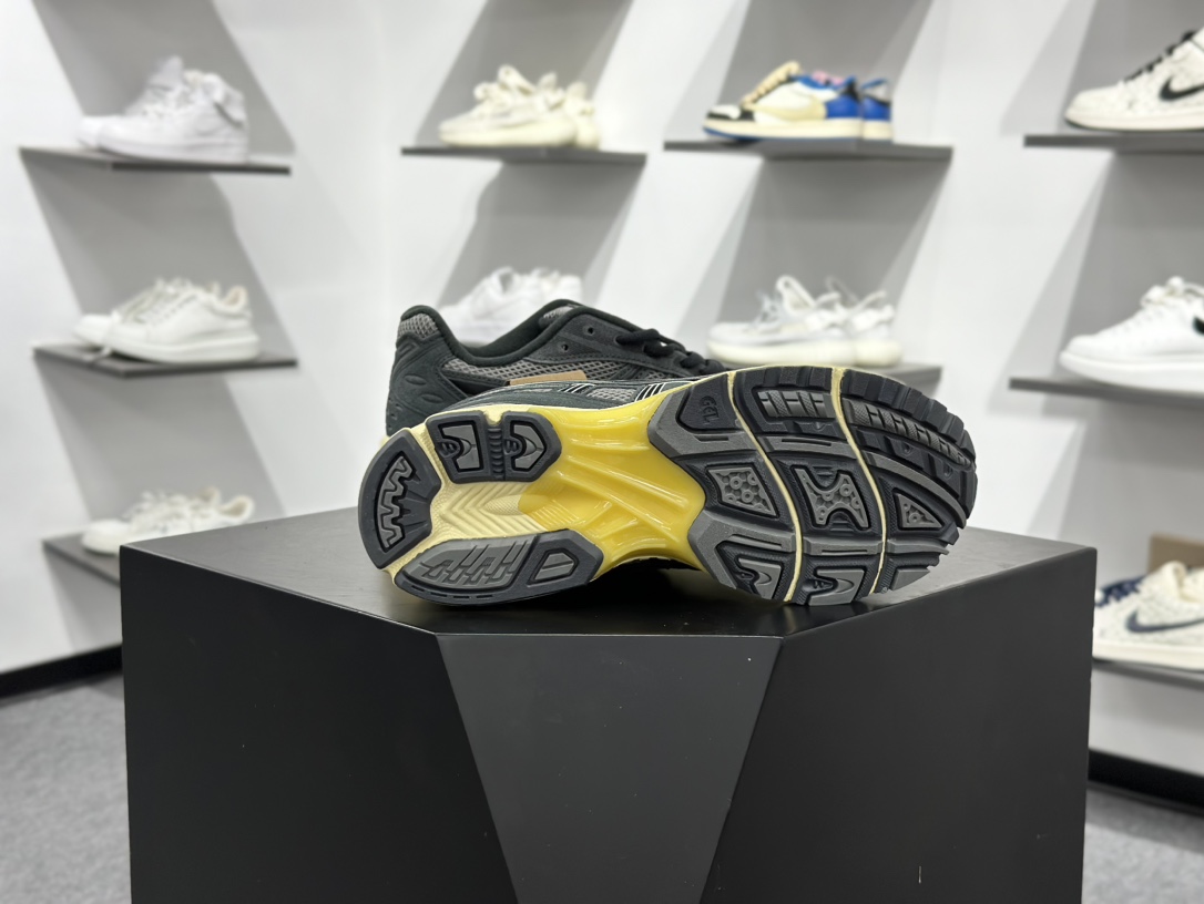 180 Asics Gel-Kayano 14 灰色 1203A540-020