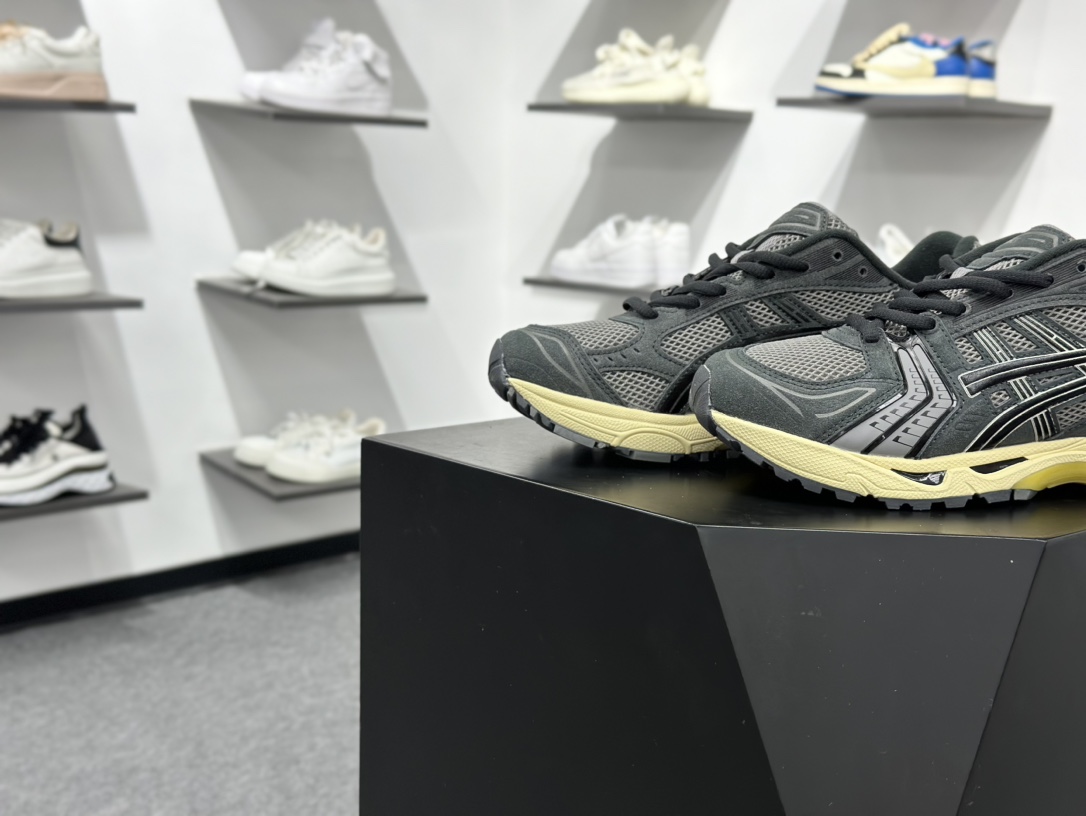 180 Asics Gel-Kayano 14 灰色 1203A540-020