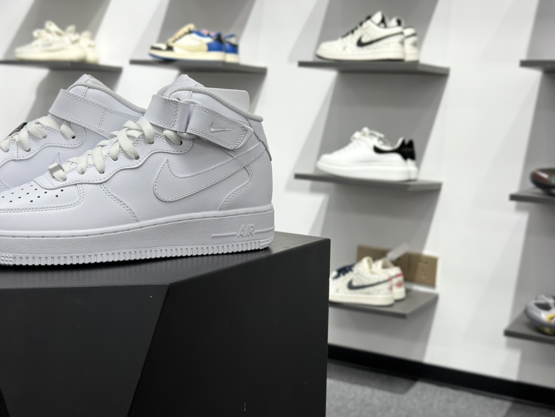 Nike AIR FORCE 1 MID '07 CW2289-111