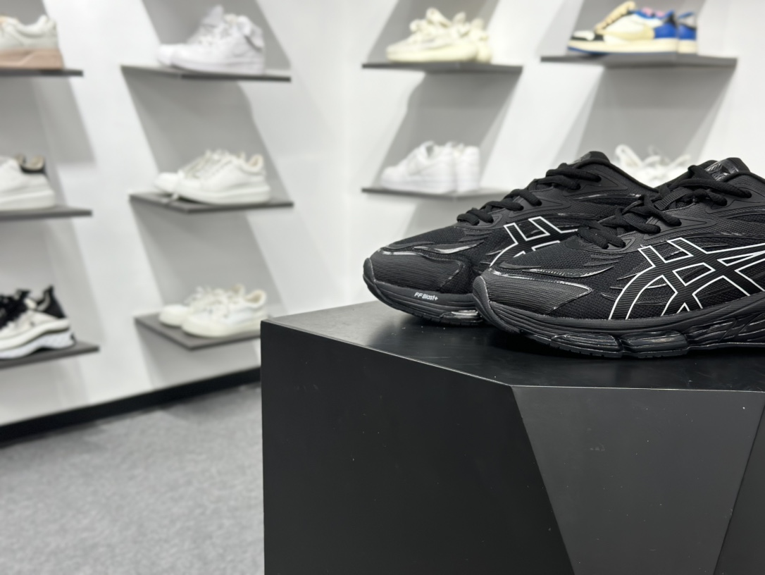 200 Asics GEL-Quantum 360 VIII 亚瑟士 量子系列硅胶回弹休闲运动跑步鞋 1203A305-001