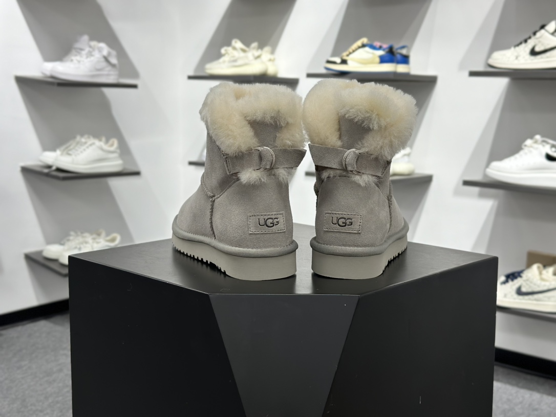 260 UGG Novelty 女子雪地靴 1174517 十年品牌制鞋代工厂生产线出品
