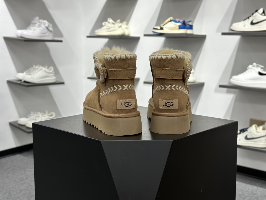 280 UGG Braided Wood新款厚底侧边编织扣雪地靴 1150817