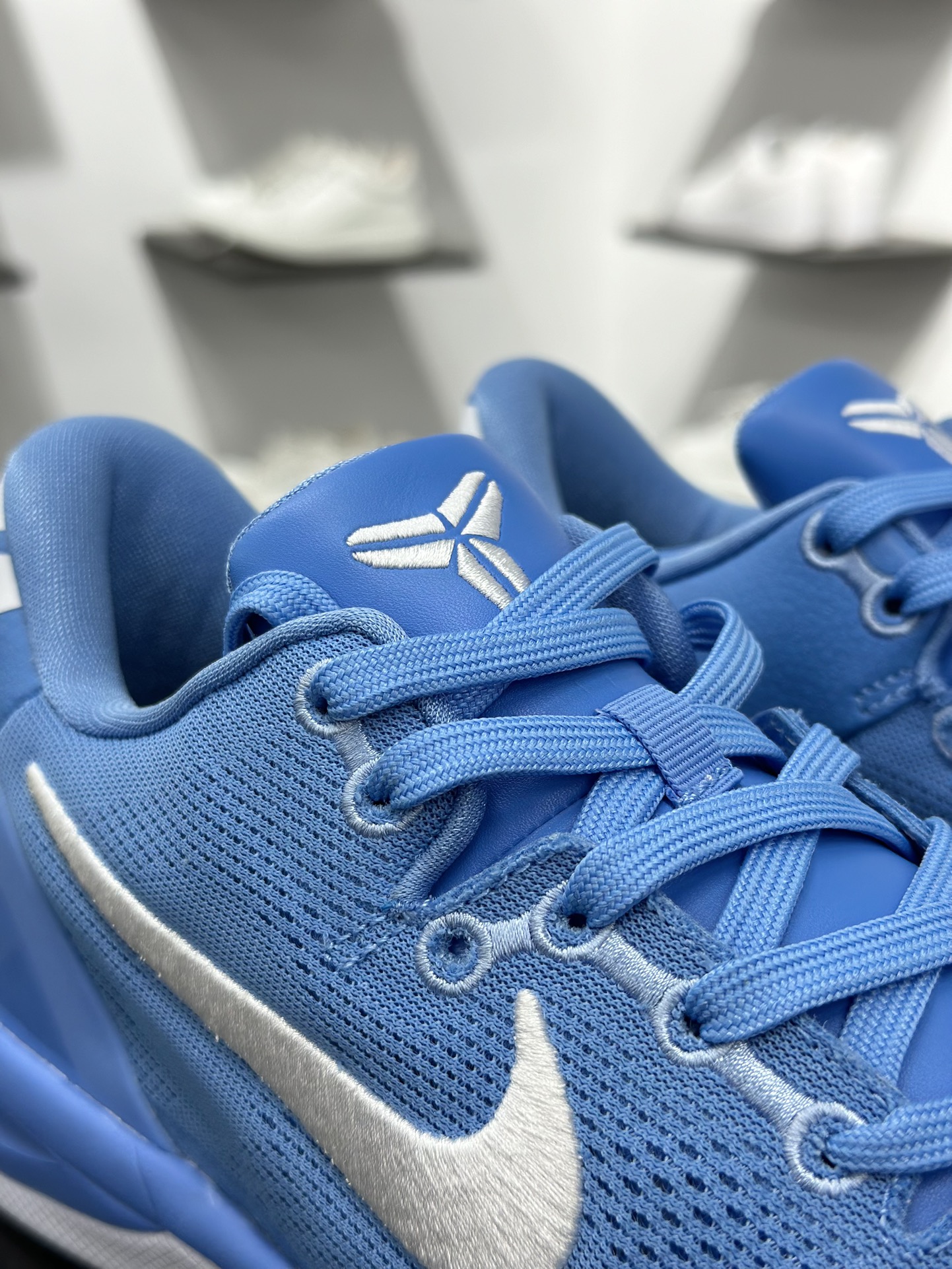 Nike Zoom Kobe Ⅷ System 科比8代复刻实战运动低帮文化篮球鞋 蓝白 致敬曼巴 HM6469-401