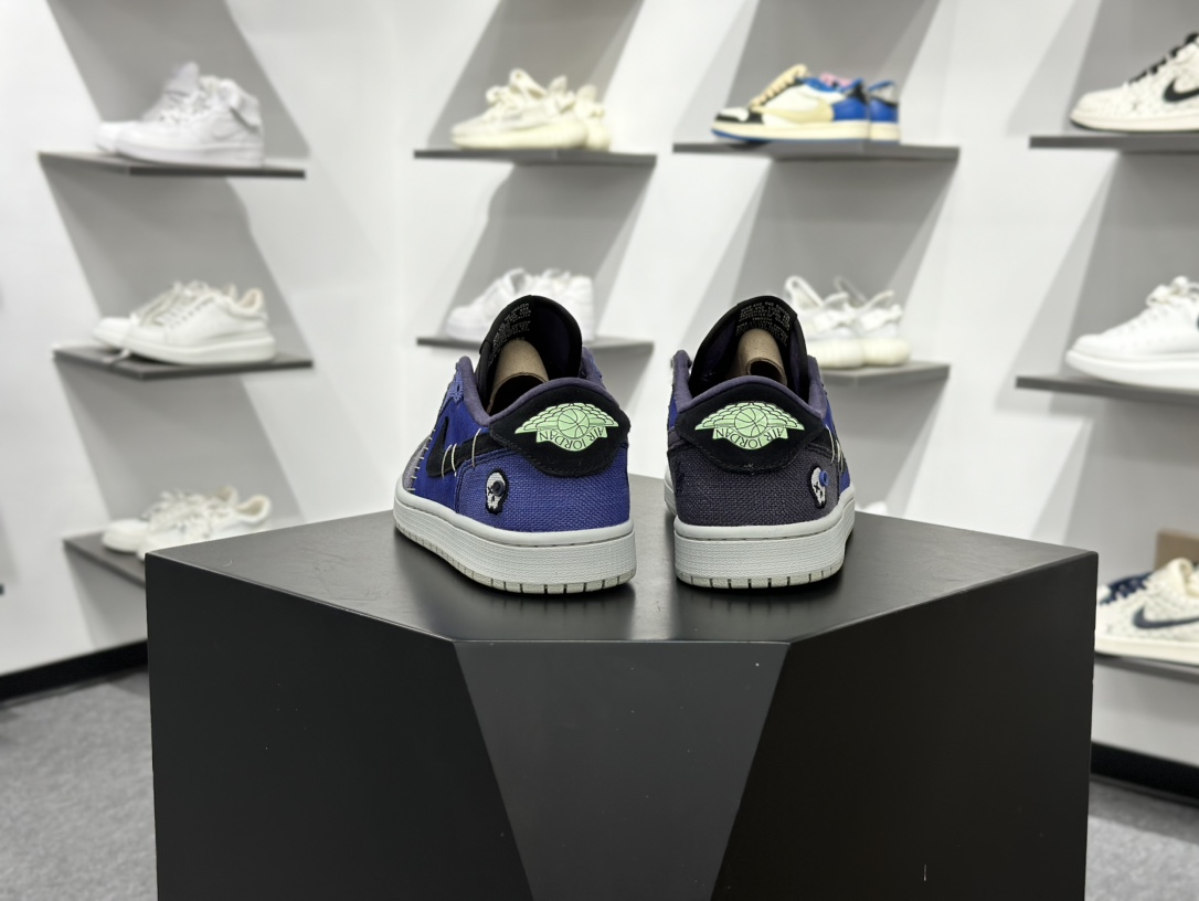 Nike Air Jordan 1 Retro Low OG 耐克 AJ1乔1低帮休闲板鞋 IH2309-500 Nike Air Jordan 1 Retro Low OG 耐克 AJ1乔1低帮休闲板鞋 IH2309-500