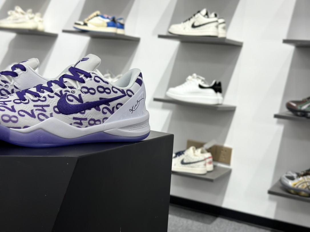 Nike Zoom Kobe VIII 8 耐克 科比8代系列 低帮复刻实战运动低帮文化篮球鞋 FQ3549-100 Nike Zoom Kobe VIII 8 耐克 科比8代系列 低帮复刻实战运动低帮文化篮球鞋 FQ3549-100