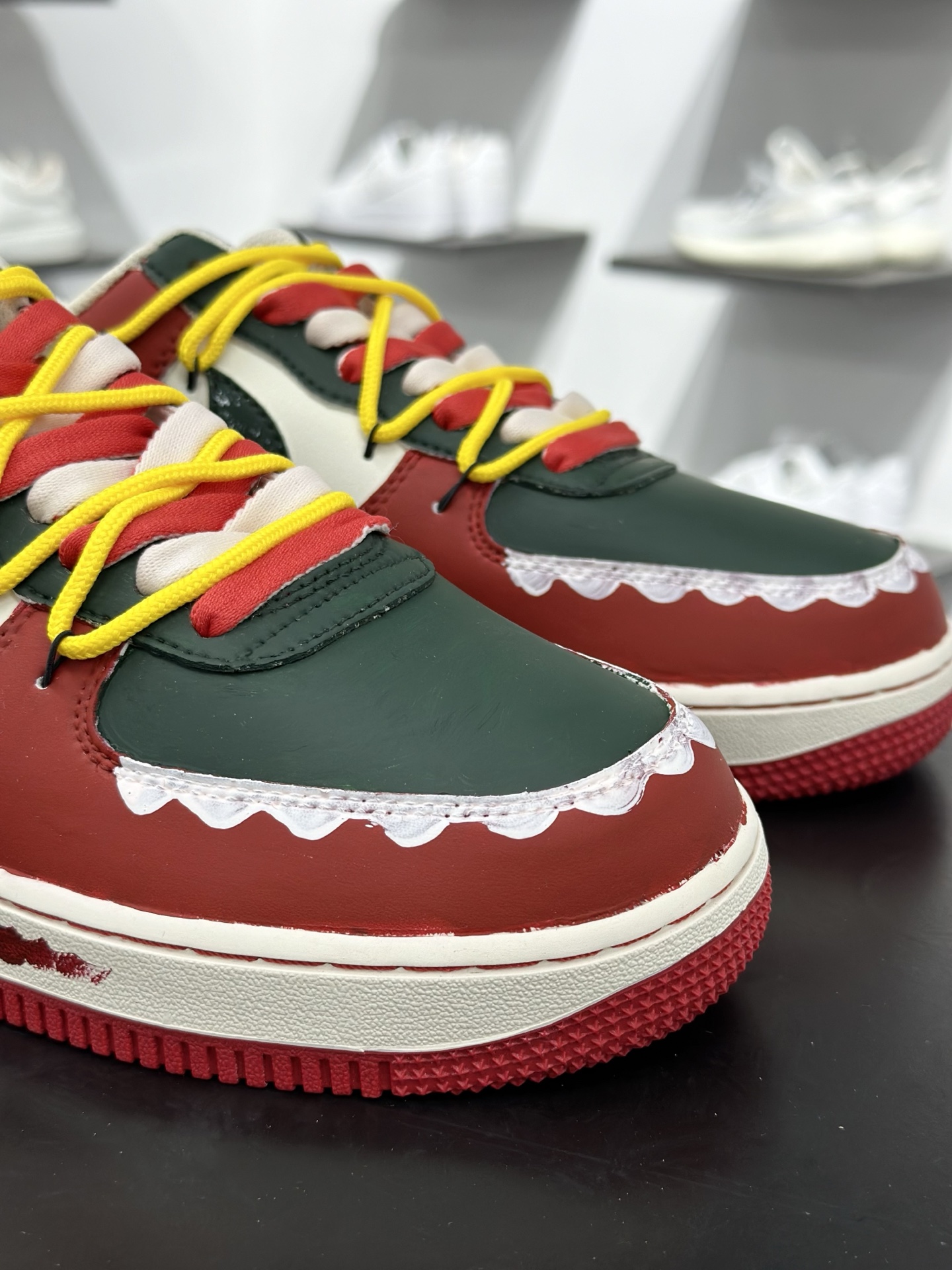 Nike Air Force 1 Low 07 圣诞涂鸦 SD1990-101