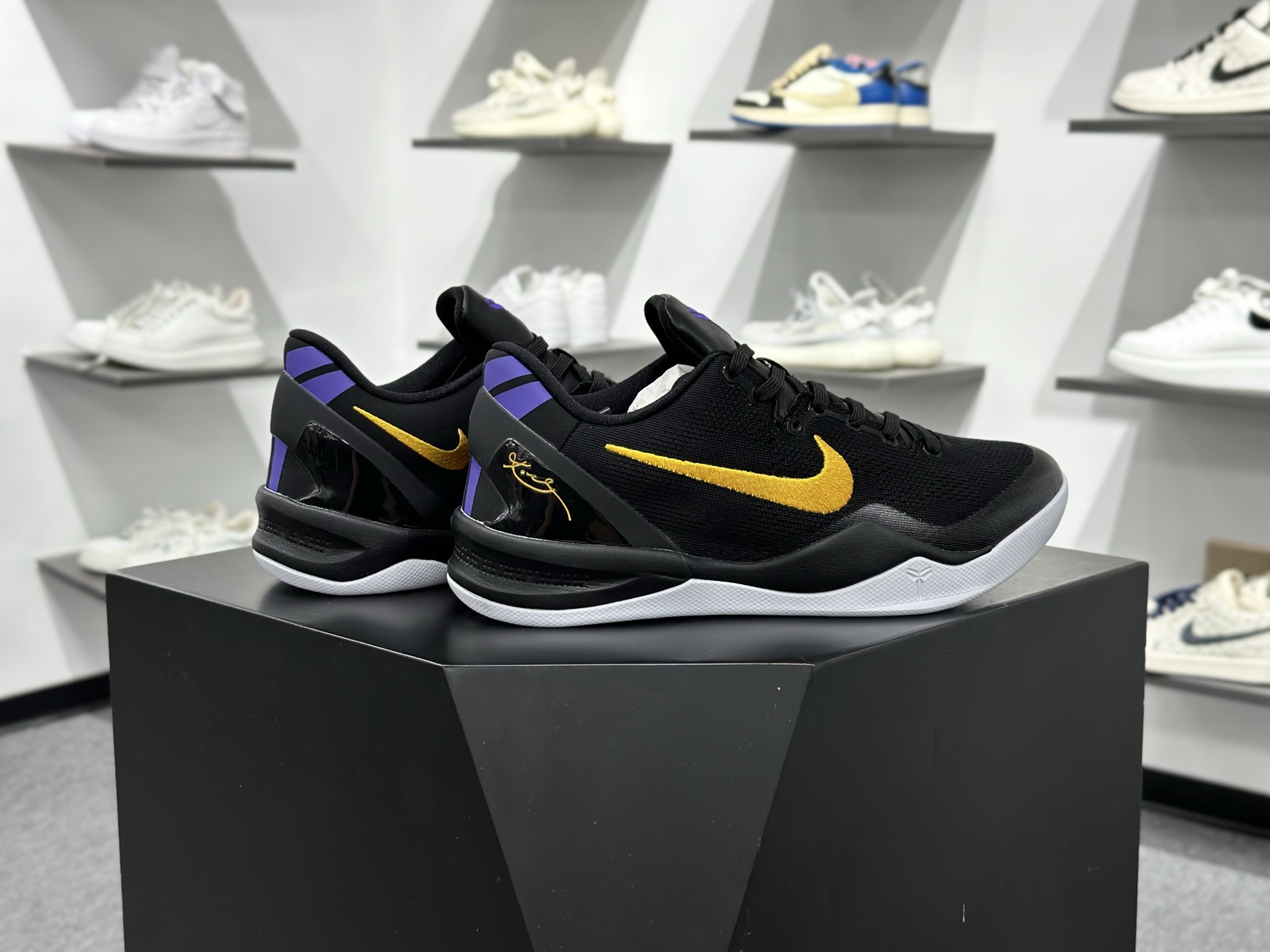 NIKE KOBE 8 EASTER 科比八代 黑黄 HF9550-001