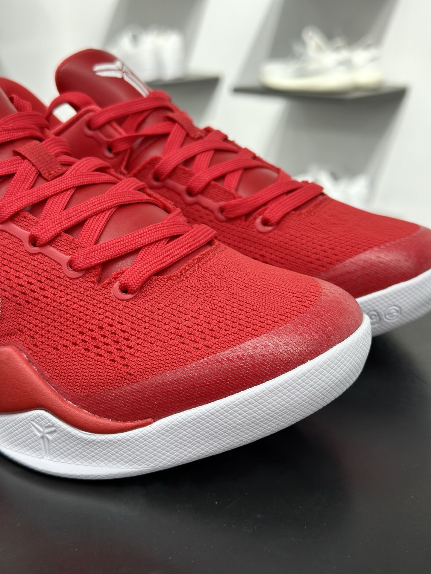 Nike KOBE VIII PROTRO VIII 8 耐克 科比8代系列 低帮复刻实战运动低帮文化篮球鞋 HF9550-600