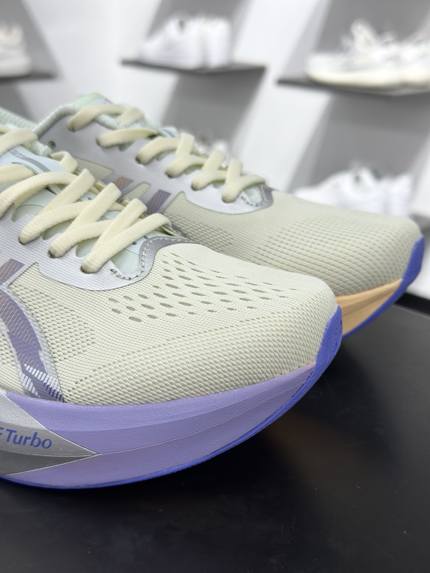 180 ASICS MAGIC SPEED 4 亚瑟士 复古减震 透气运动休闲鞋 1012B949-200