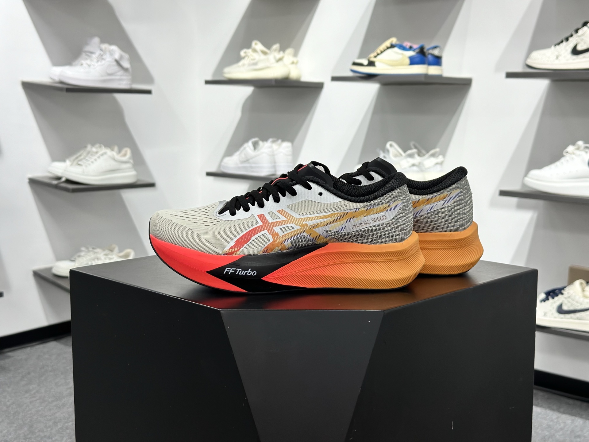ASICS MAGIC SPEED 4 亚瑟士 复古减震 透气运动休闲鞋 1011C178-200-Top High Quatity Cheap Sneakers Fashion Clothing Clothes Bags handbags Shoes of all Brand wholesale With The best Quality And Beautiful Price from China Factory Chinese suppliers wholesaler seller ASICS MAGIC SPEED 4 亚瑟士 复古减震 透气运动休闲鞋 1011C178-200
