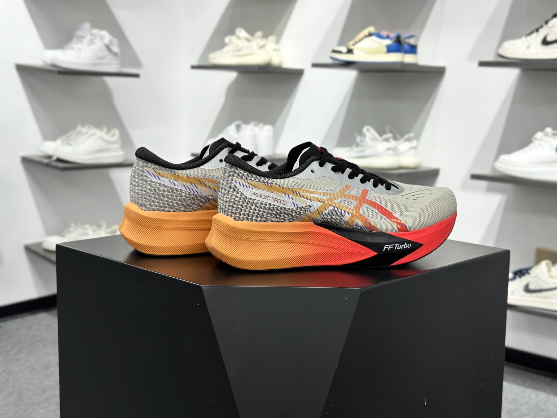 ASICS MAGIC SPEED 4 亚瑟士 复古减震 透气运动休闲鞋 1011C178-200-Top High Quatity Cheap Sneakers Fashion Clothing Clothes Bags handbags Shoes of all Brand wholesale With The best Quality And Beautiful Price from China Factory Chinese suppliers wholesaler seller ASICS MAGIC SPEED 4 亚瑟士 复古减震 透气运动休闲鞋 1011C178-200