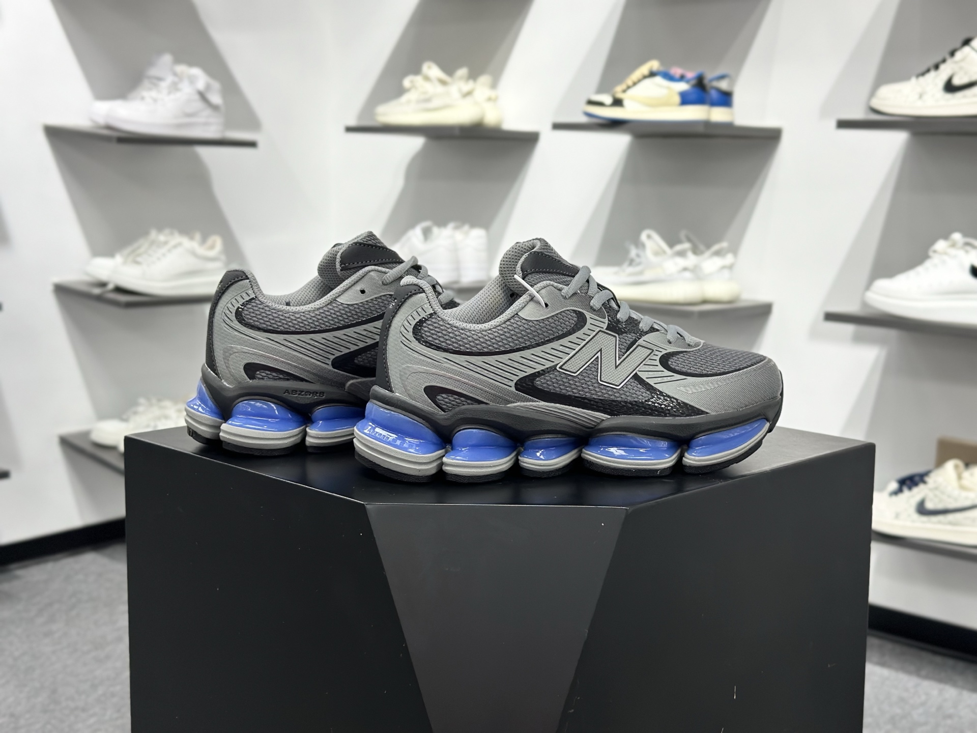 240 New Balance 新百伦 网面休闲鞋 U2000EA-Chinese UA Cheap High Quatity Brand Clothes Bags handbags Sneakers wholesale wholesaler seller from China Factory suppliers Fashion Clothing Shoes best Quality Beautiful Price 240 New Balance 新百伦 网面休闲鞋 U2000EA