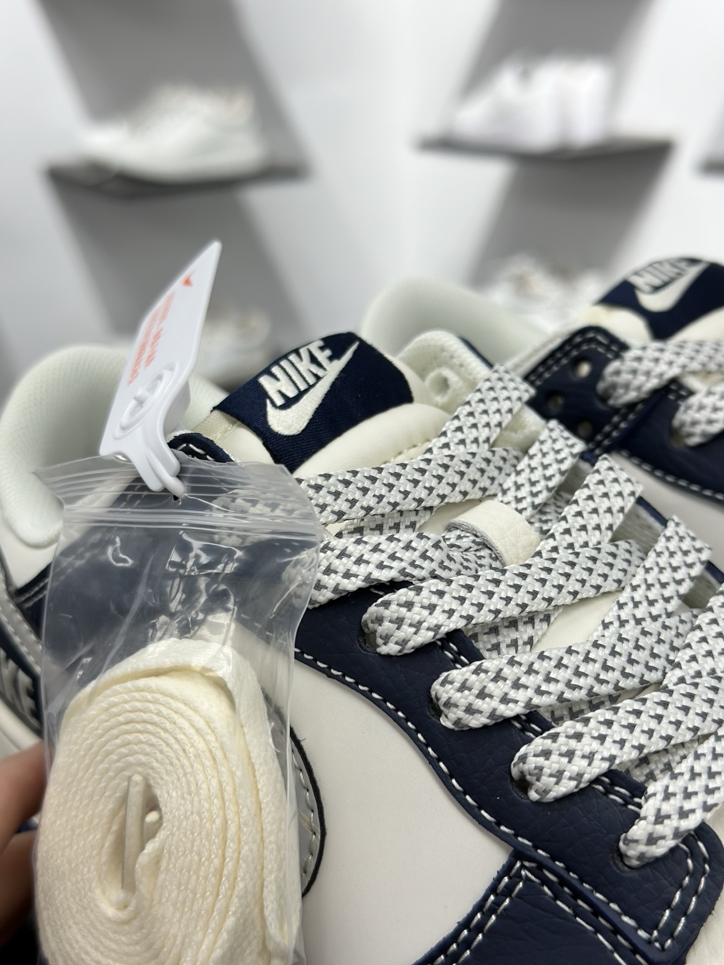 260 Air Jordan 1 Low AJ1 乔1 巴宝莉联名 高端定制 倒钩低帮复古篮球鞋 HS1239-008