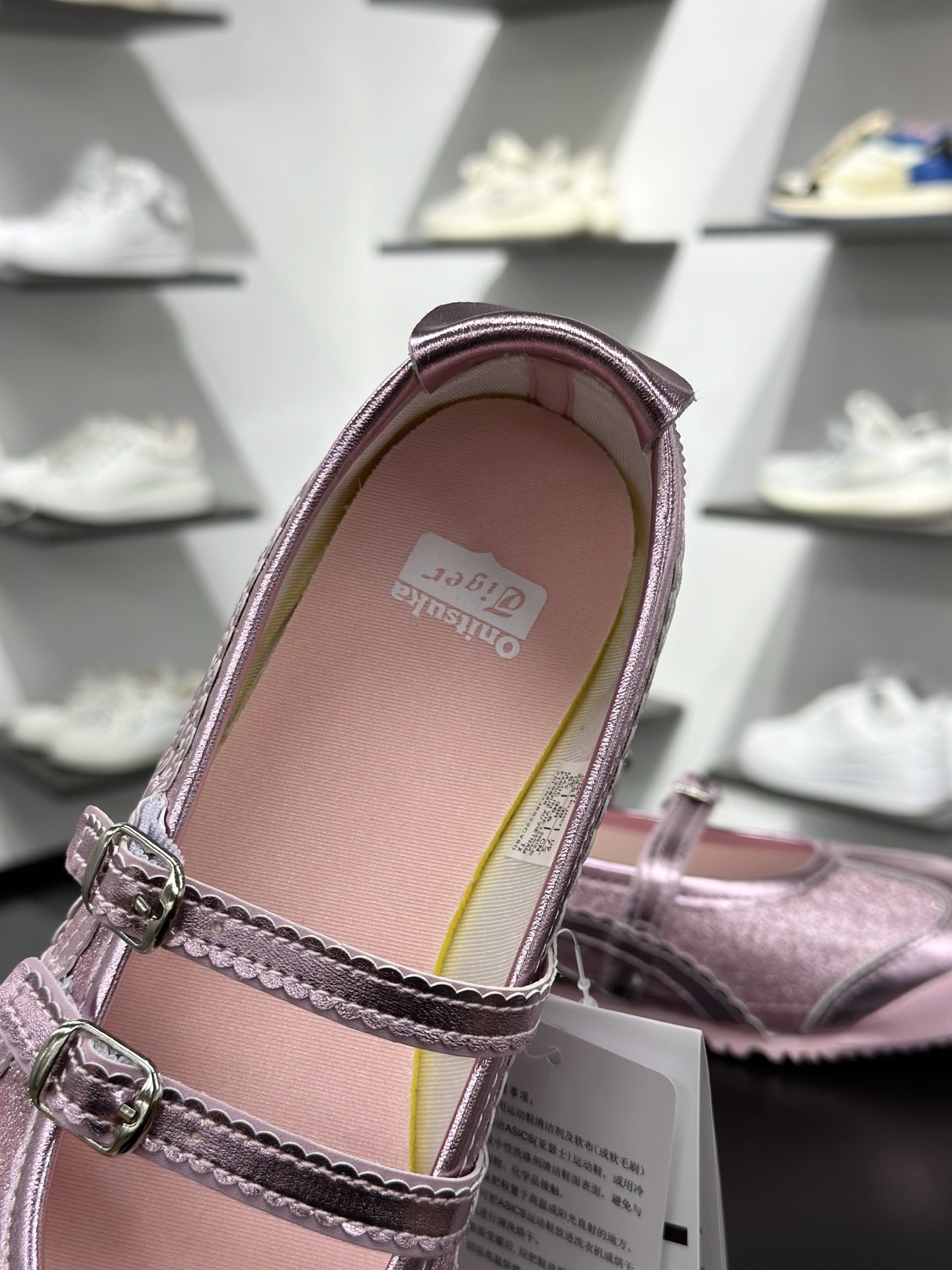 OnitsukaTiger/鬼塚虎 Mexico 66 Tgrs 低邦休闲生活鞋 1182A677-700-Top High Quatity Cheap Sneakers Fashion Clothing Clothes Bags handbags Shoes of all Brand wholesale With The best Quality And Beautiful Price from China Factory Chinese suppliers wholesaler seller OnitsukaTiger/鬼塚虎 Mexico 66 Tgrs 低邦休闲生活鞋 1182A677-700