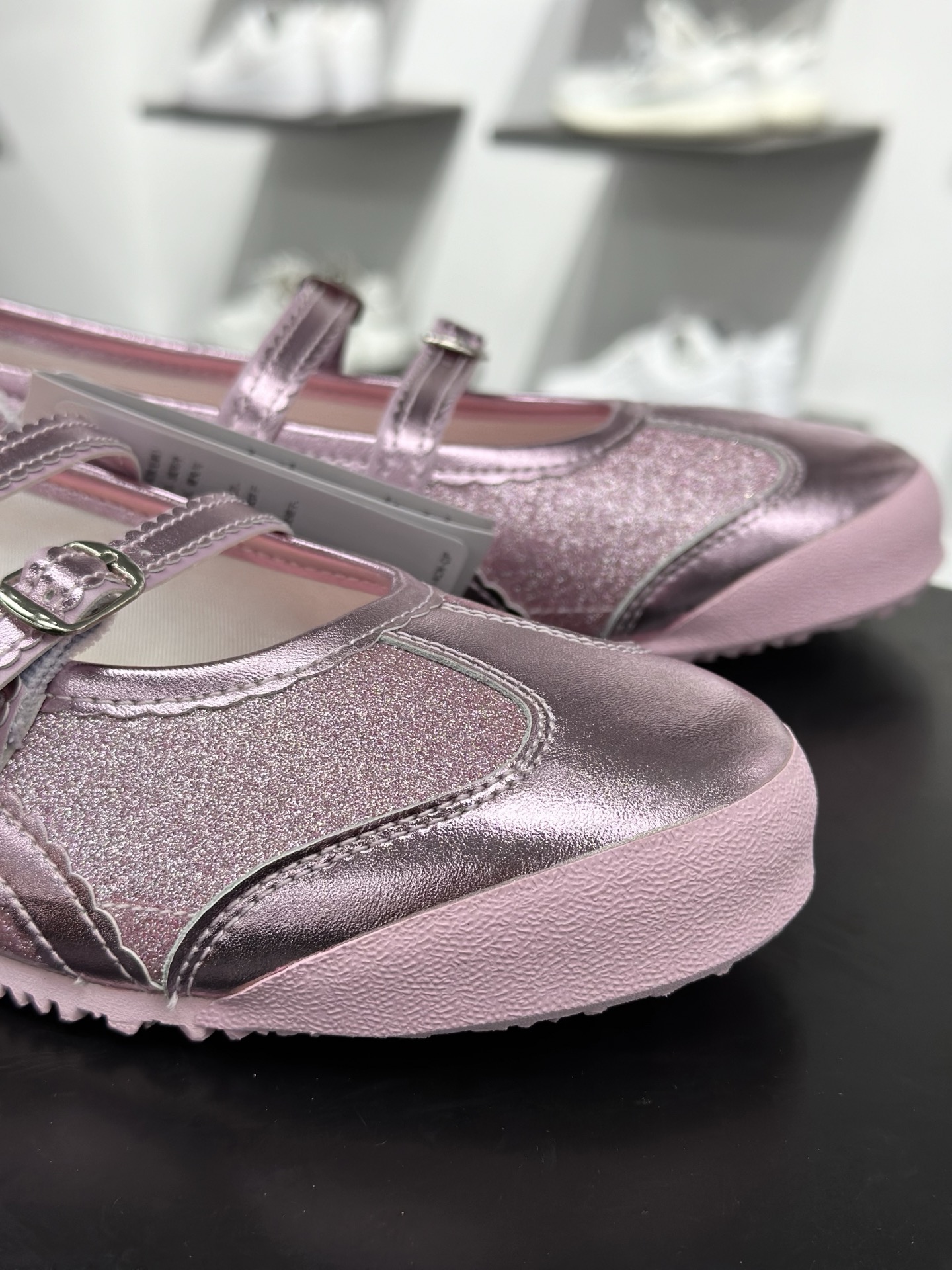 OnitsukaTiger/鬼塚虎 Mexico 66 Tgrs 低邦休闲生活鞋 1182A677-700-Top High Quatity Cheap Sneakers Fashion Clothing Clothes Bags handbags Shoes of all Brand wholesale With The best Quality And Beautiful Price from China Factory Chinese suppliers wholesaler seller OnitsukaTiger/鬼塚虎 Mexico 66 Tgrs 低邦休闲生活鞋 1182A677-700