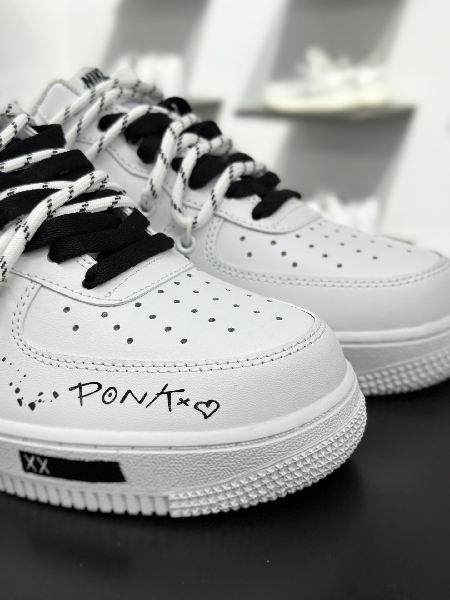 260 Nike Air Force 1 Low 07 白黑涂鸦 CZ8699-578-Chinese UA Cheap High Quatity Brand Clothes Bags handbags Sneakers wholesale wholesaler seller from China Factory suppliers Fashion Clothing Shoes best Quality Beautiful Price 260 Nike Air Force 1 Low 07 白黑涂鸦 CZ8699-578