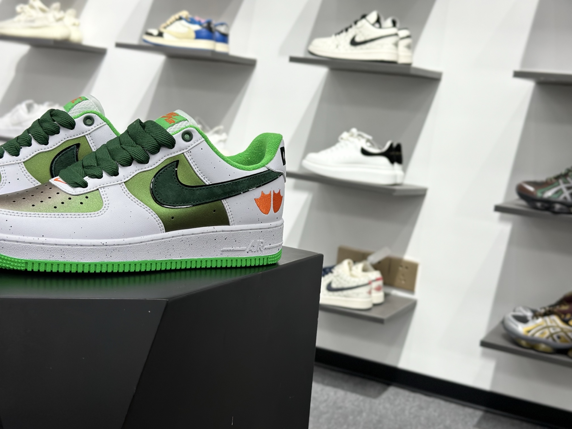 200 Nike Air Force 1 Low 07 x DOAF Air Force 1 Egg or Duck 白绿 IU7613-100-Chinese UA Cheap High Quatity Brand Clothes Bags handbags Sneakers wholesale wholesaler seller from China Factory suppliers Fashion Clothing Shoes best Quality Beautiful Price 200 Nike Air Force 1 Low 07 x DOAF Air Force 1 Egg or Duck 白绿 IU7613-100