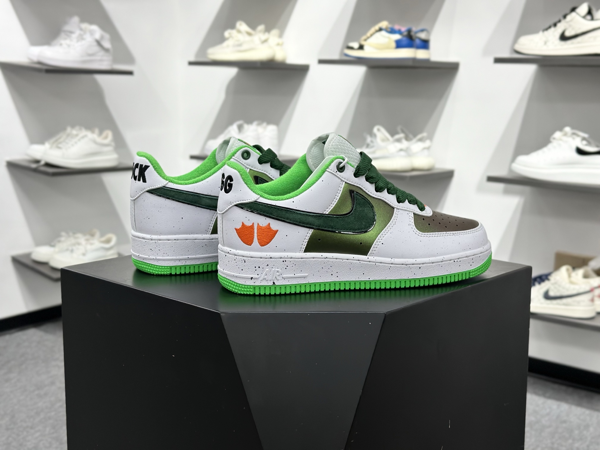 200 Nike Air Force 1 Low 07 x DOAF Air Force 1 Egg or Duck 白绿 IU7613-100-Chinese UA Cheap High Quatity Brand Clothes Bags handbags Sneakers wholesale wholesaler seller from China Factory suppliers Fashion Clothing Shoes best Quality Beautiful Price 200 Nike Air Force 1 Low 07 x DOAF Air Force 1 Egg or Duck 白绿 IU7613-100