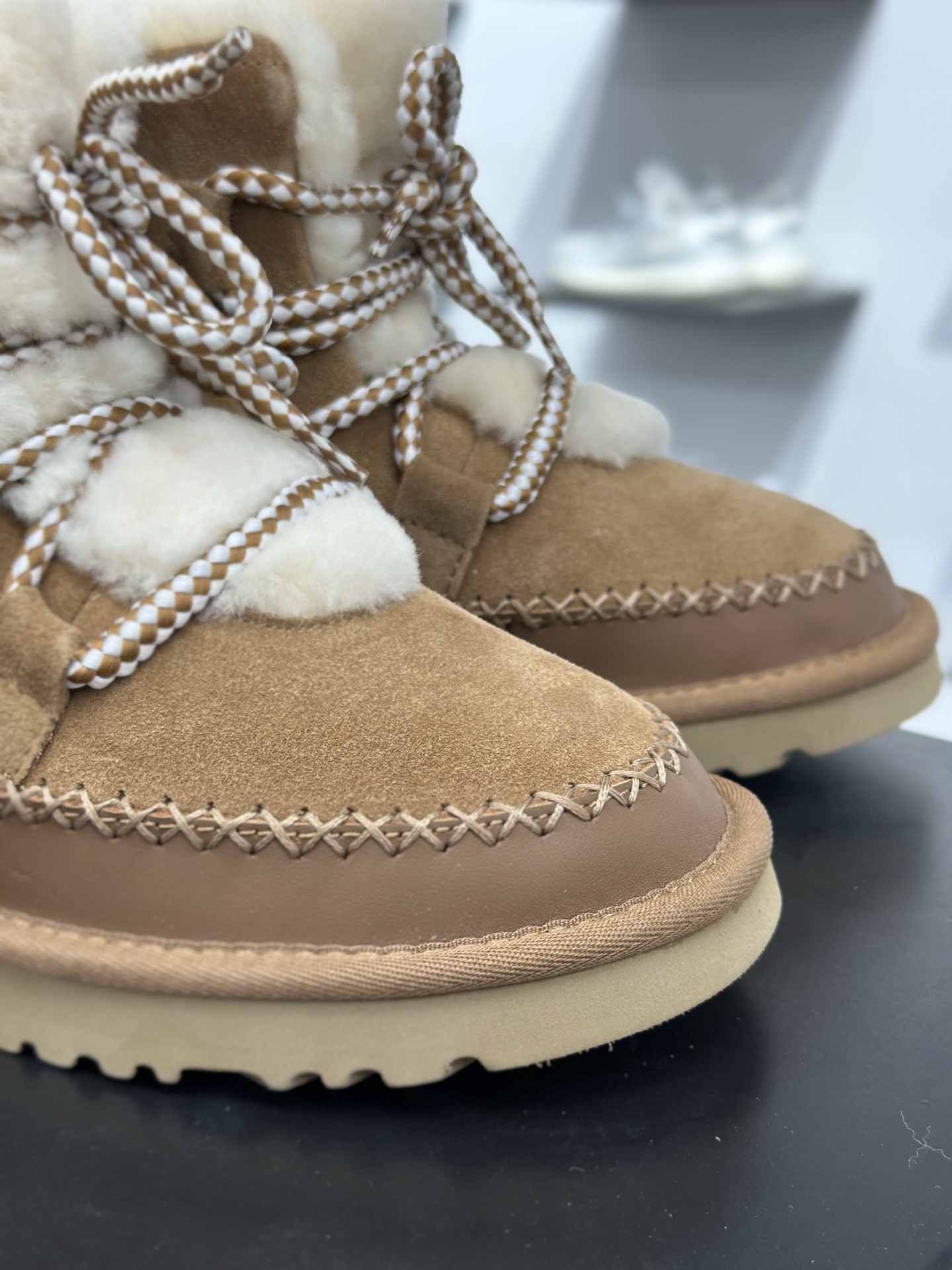 320 新款雪地靴 1174574 十年品牌制鞋代工厂生产线出品-Chinese UA Cheap High Quatity Brand Clothes Bags handbags Sneakers wholesale wholesaler seller from China Factory suppliers Fashion Clothing Shoes best Quality Beautiful Price 320 新款雪地靴 1174574 十年品牌制鞋代工厂生产线出品