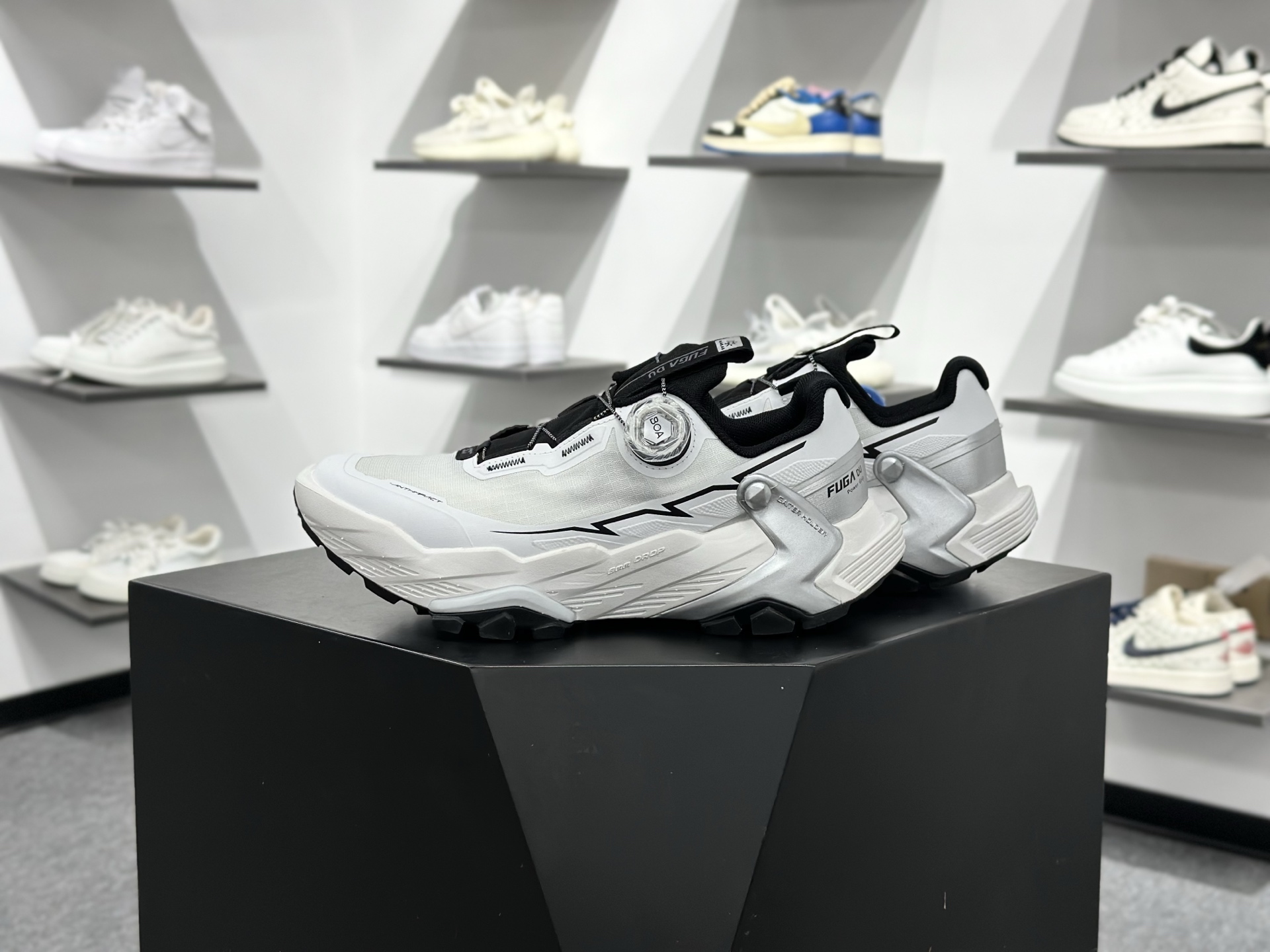 260 凯乐石KAILAS New Arrival Fuga EX 3 BOA Trail Running EX3系列低帮登山户外徒步越野跑山休闲运动慢跑鞋-Chinese UA Cheap High Quatity Brand Clothes Bags handbags Sneakers wholesale wholesaler seller from China Factory suppliers Fashion Clothing Shoes best Quality Beautiful Price 260 凯乐石KAILAS New Arrival Fuga EX 3 BOA Trail Running EX3系列低帮登山户外徒步越野跑山休闲运动慢跑鞋