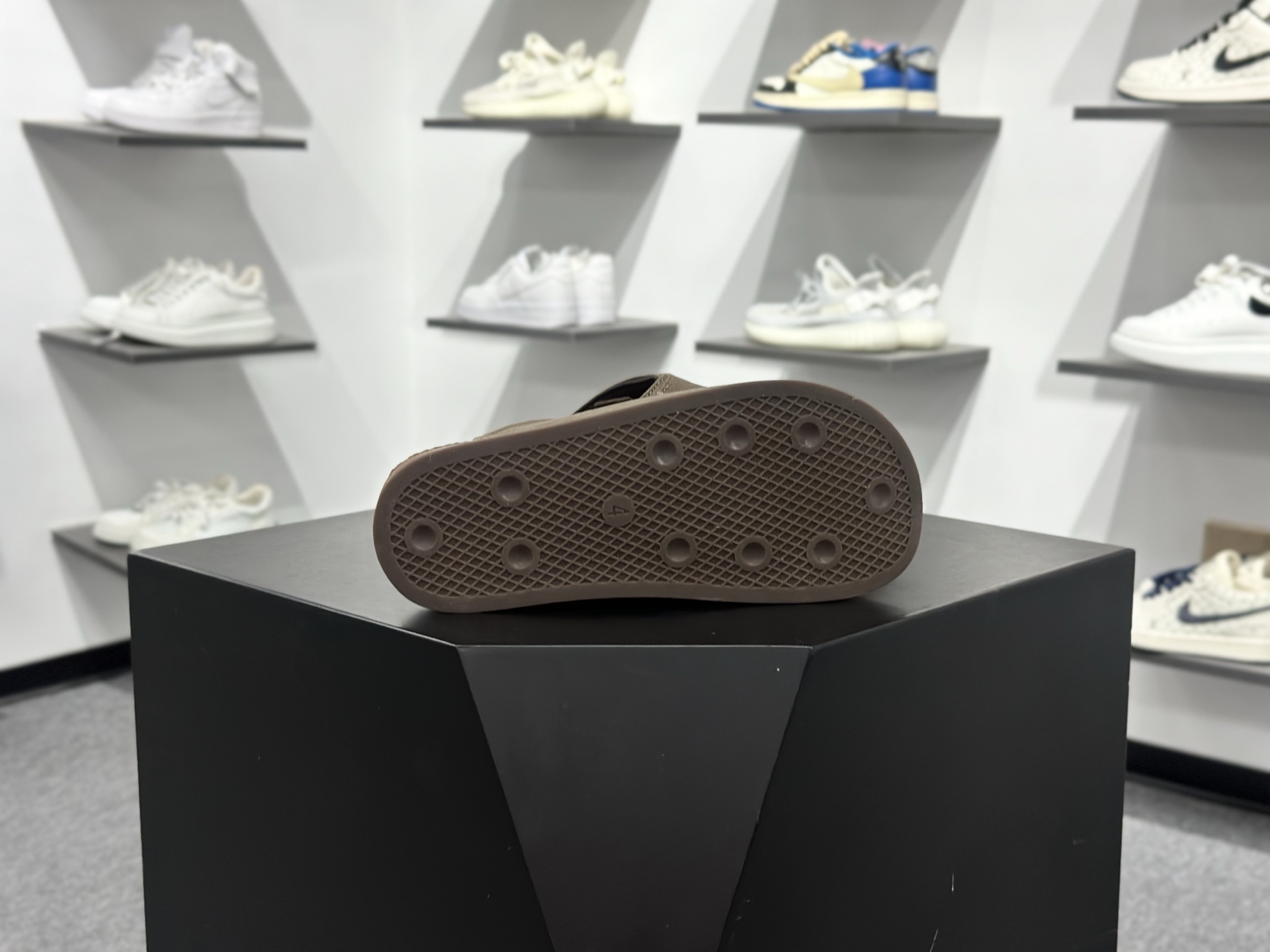 adidas originals Adimule SLIDES 百搭舒适 橡胶底 防磨包头拖鞋