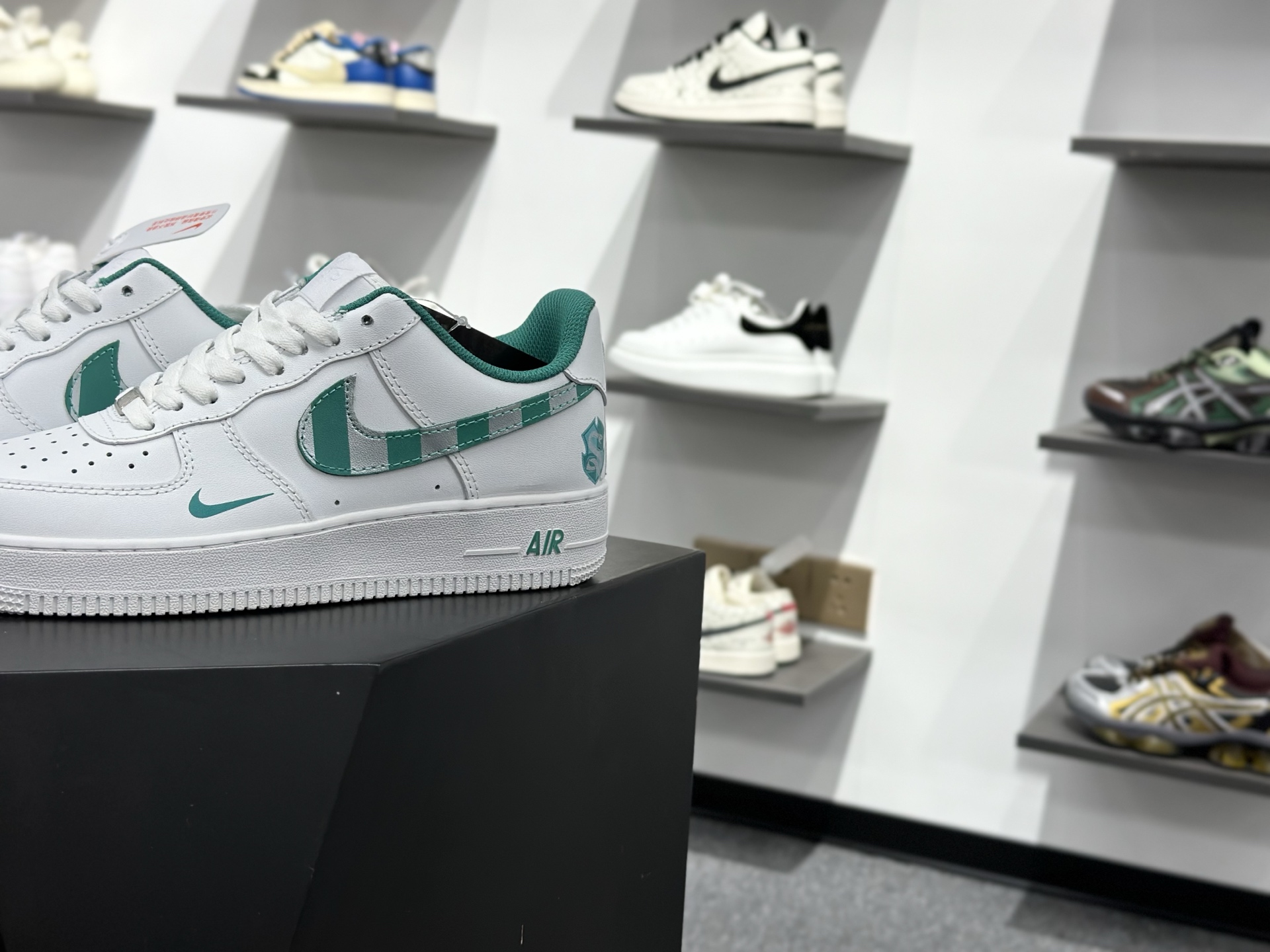 NIke Air Force 1 '07 Low “十二生肖”空军一号 低帮 运动鞋 休闲鞋 CW2288-111-Top High Quatity Cheap Sneakers Fashion Clothing Clothes Bags handbags Shoes of all Brand wholesale With The best Quality And Beautiful Price from China Factory Chinese suppliers wholesaler seller NIke Air Force 1 '07 Low “十二生肖”空军一号 低帮 运动鞋 休闲鞋 CW2288-111