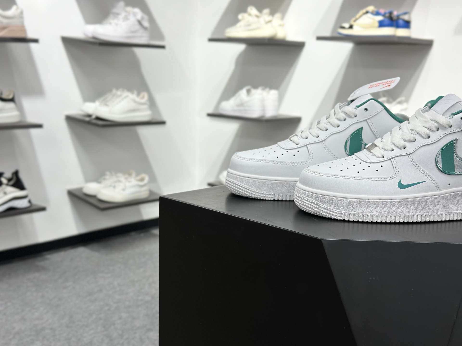 NIke Air Force 1 '07 Low “十二生肖”空军一号 低帮 运动鞋 休闲鞋 CW2288-111-Top High Quatity Cheap Sneakers Fashion Clothing Clothes Bags handbags Shoes of all Brand wholesale With The best Quality And Beautiful Price from China Factory Chinese suppliers wholesaler seller NIke Air Force 1 '07 Low “十二生肖”空军一号 低帮 运动鞋 休闲鞋 CW2288-111