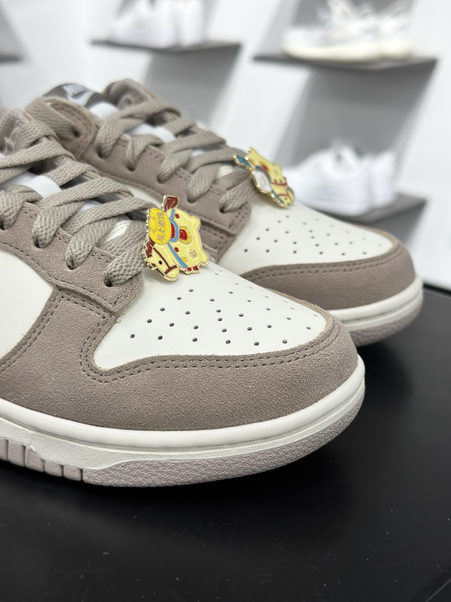 NIKE DUNK LOW 扣篮系列 耐克 复古低帮休闲运动滑板板鞋 IB4417-105
