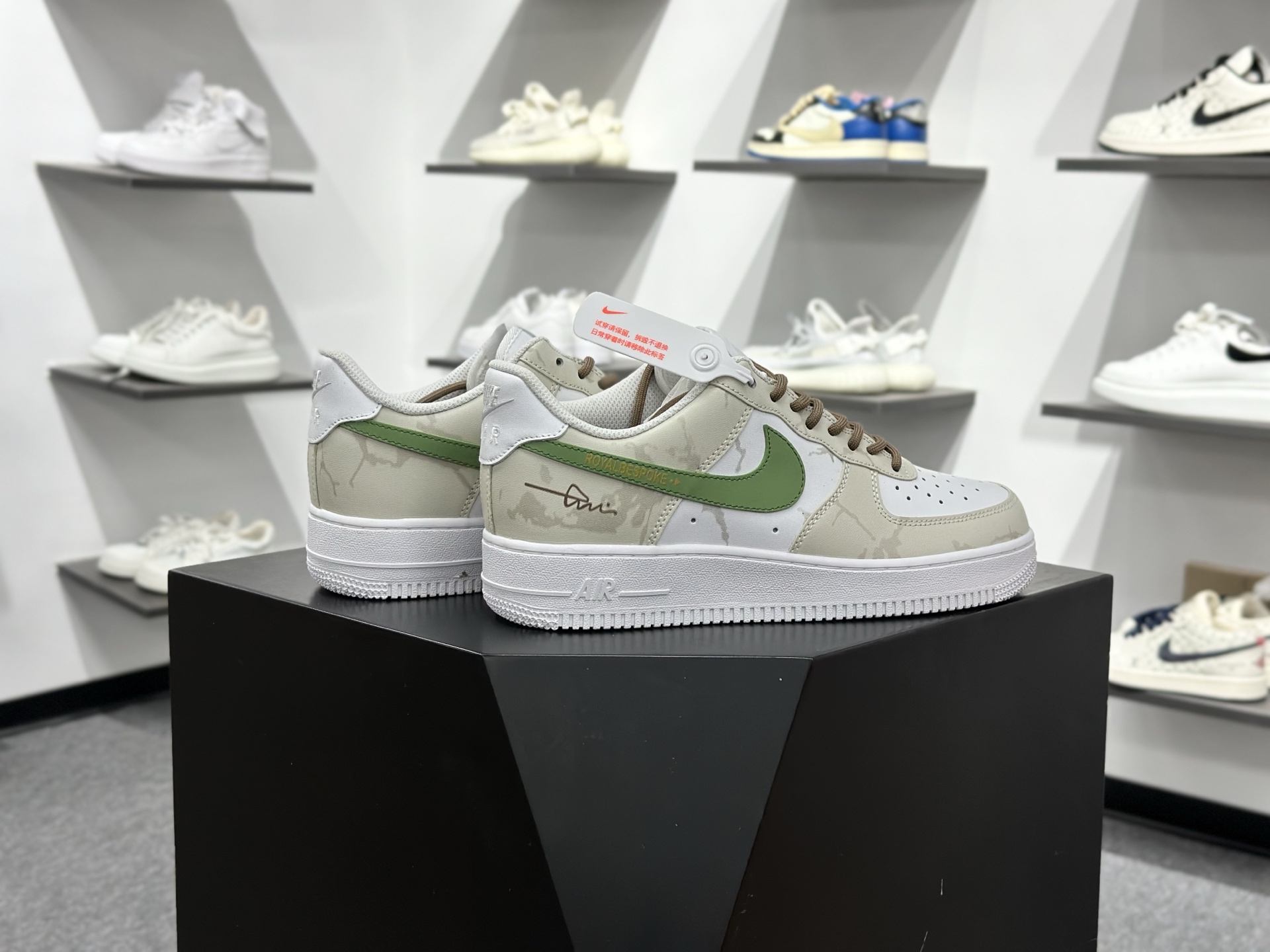 NIKE AIR FORCE 1‘07 LV8 ZH0316-130-Top High Quatity Cheap Sneakers Fashion Clothing Clothes Bags handbags Shoes of all Brand wholesale With The best Quality And Beautiful Price from China Factory Chinese suppliers wholesaler seller NIKE AIR FORCE 1‘07 LV8 ZH0316-130