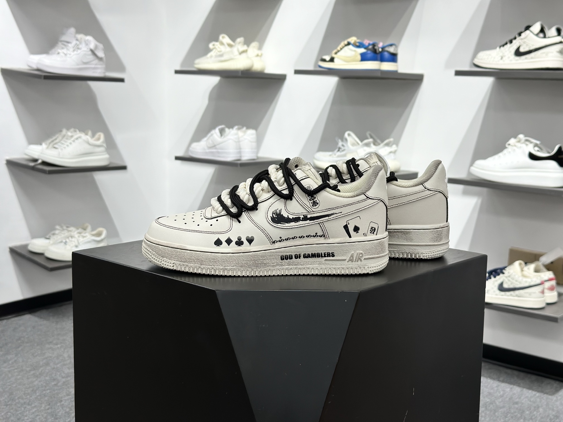 Nike Air Force 1 经典复古 双鞋带解构 简约百搭 耐磨 低帮板鞋 黑白这双黑白配色的运动鞋-Top High Quatity Cheap Sneakers Fashion Clothing Clothes Bags handbags Shoes of all Brand wholesale With The best Quality And Beautiful Price from China Factory Chinese suppliers wholesaler seller Nike Air Force 1 经典复古 双鞋带解构 简约百搭 耐磨 低帮板鞋 黑白这双黑白配色的运动鞋