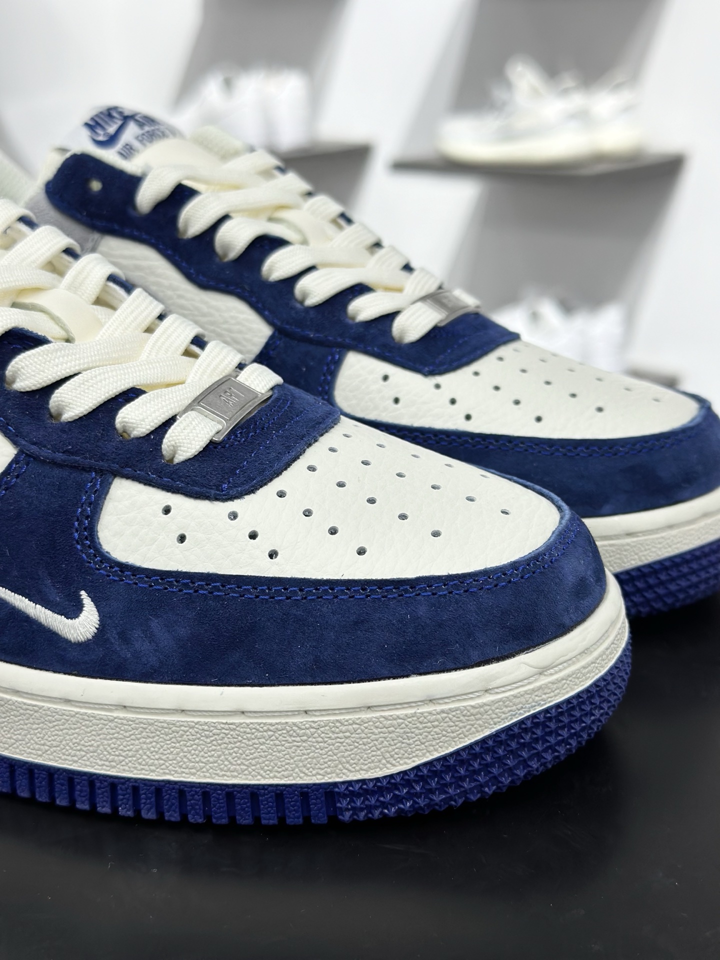 Nike Air Force1 07 low 定制空军 HM3703-161-莆田鞋,莆田鞋货源,高仿鞋,高仿鞋货源,安福档口,莆田高仿鞋,莆田鞋批发,高仿鞋批发,莆田高仿运动鞋,高仿运动鞋,莆田运动鞋 Nike Air Force1 07 low 定制空军 HM3703-161