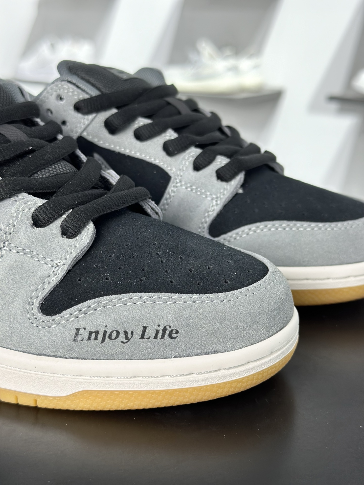Nike Dunk SB “DARK SMOKE GREY” 影子灰 雾霾 灰黑 HF3063-001