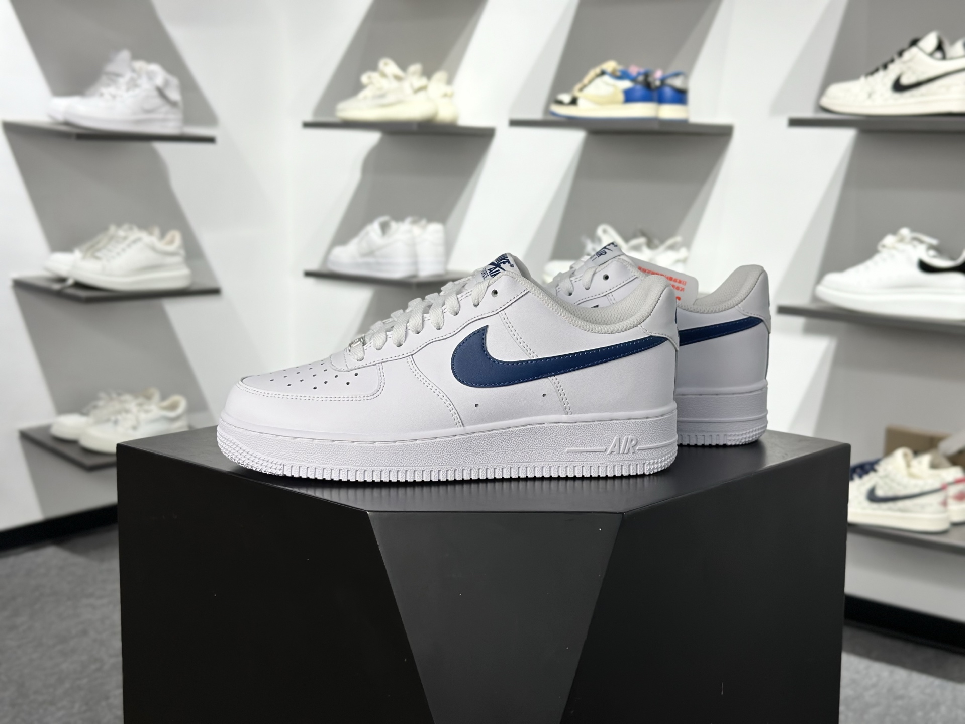 NIKE AIR FORCE 1‘07 FJ4146-123-Top High Quatity Cheap Sneakers Fashion Clothing Clothes Bags handbags Shoes of all Brand wholesale With The best Quality And Beautiful Price from China Factory Chinese suppliers wholesaler seller NIKE AIR FORCE 1‘07 FJ4146-123