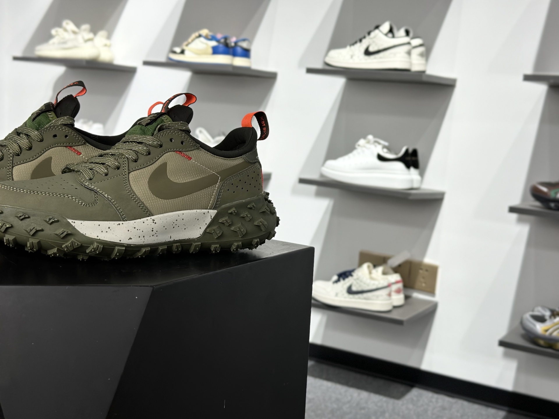 Air Jordan 1 Low Element ”Gore-Tex” AJ1 乔1 多功能户外休闲篮球鞋 FV4227-201-莆田鞋,莆田鞋货源,高仿鞋,高仿鞋货源,安福档口,莆田高仿鞋,莆田鞋批发,高仿鞋批发,莆田高仿运动鞋,高仿运动鞋,莆田运动鞋 Air Jordan 1 Low Element ”Gore-Tex” AJ1 乔1 多功能户外休闲篮球鞋 FV4227-201